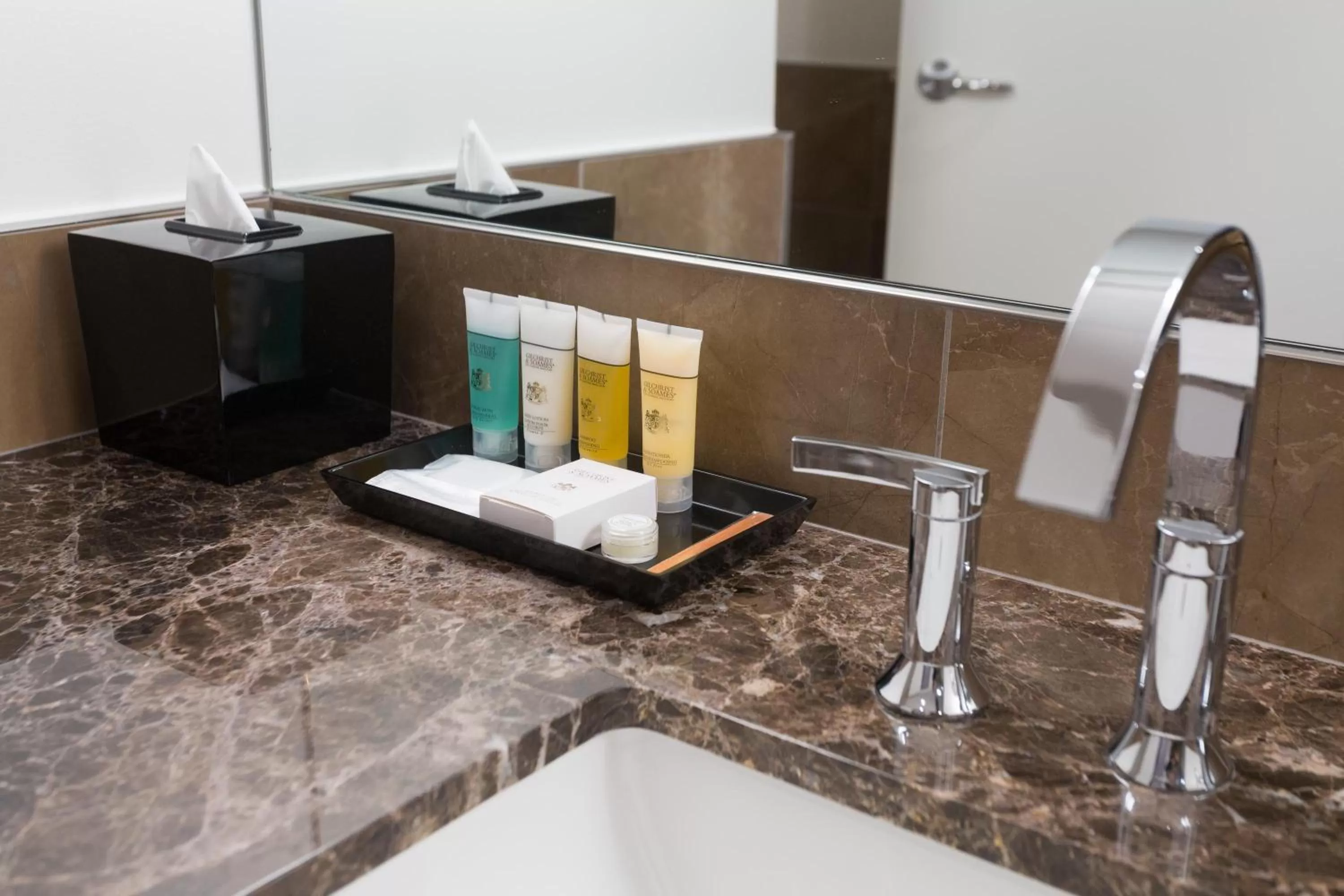 Bathroom in Sutton Place Hotel Toronto