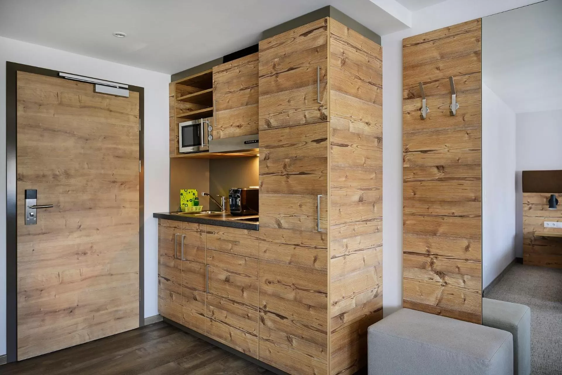 Decorative detail in ApartHotel Rose