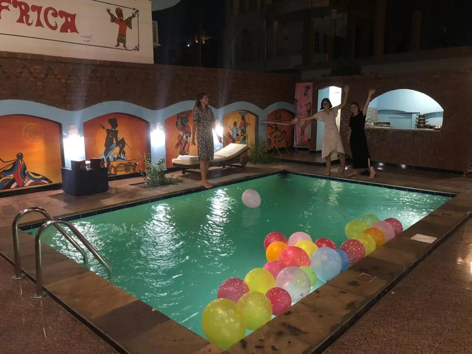 Mama Africa Apts & Studios