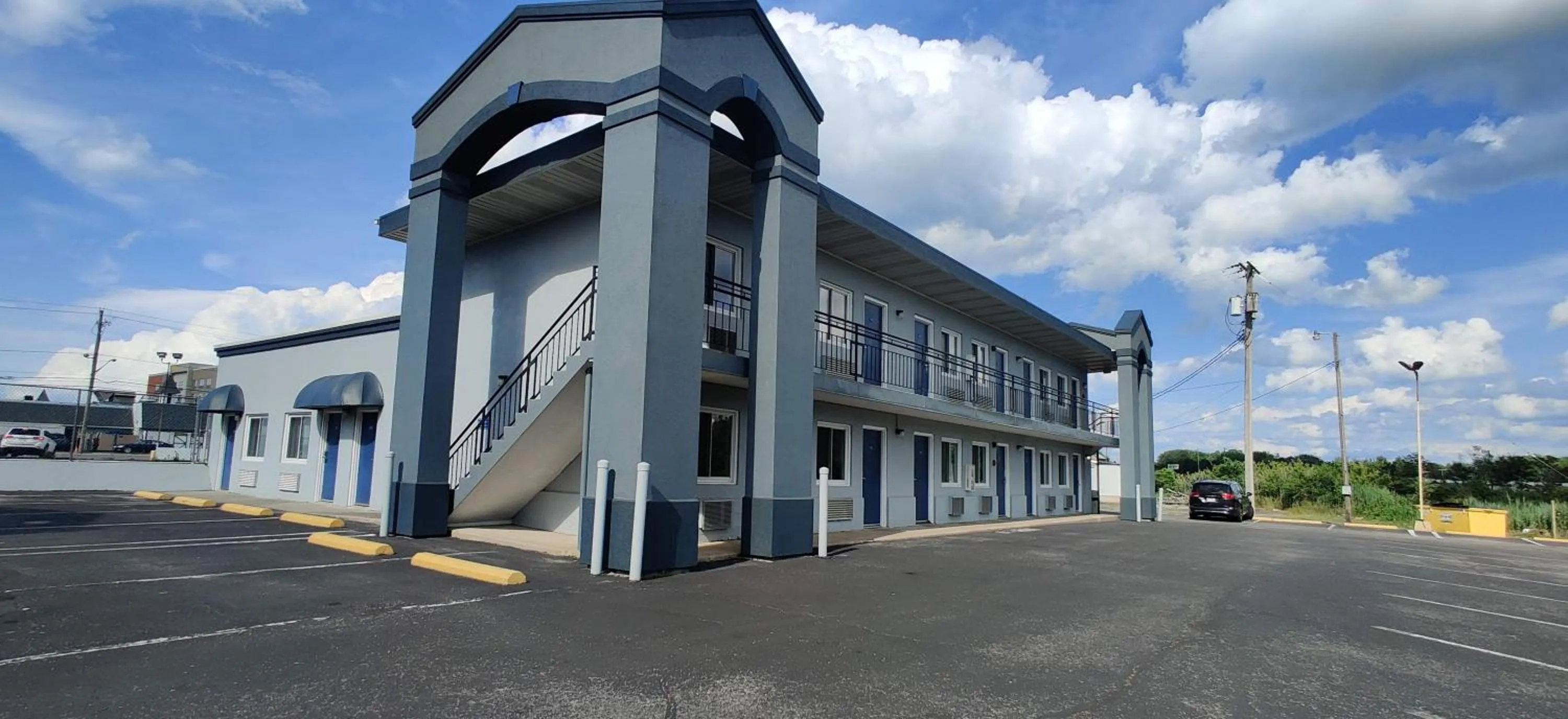 Property building in Cedar Cove