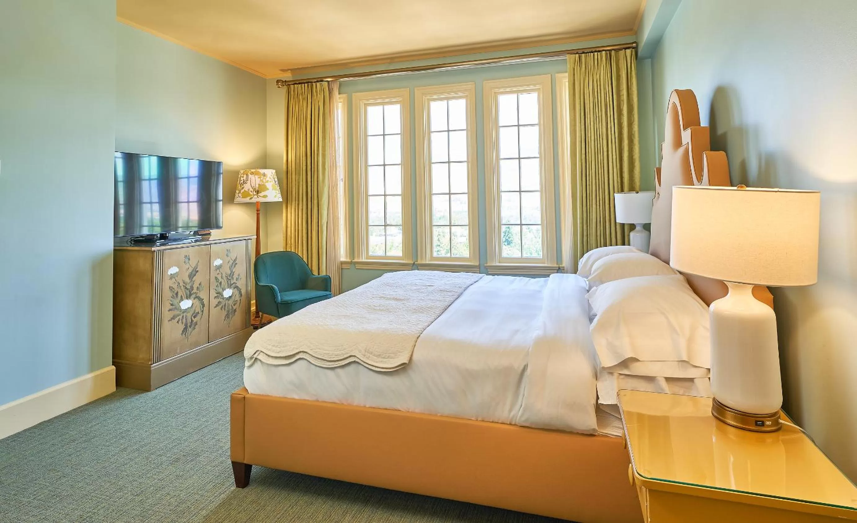 Bed in Ashland Springs Hotel