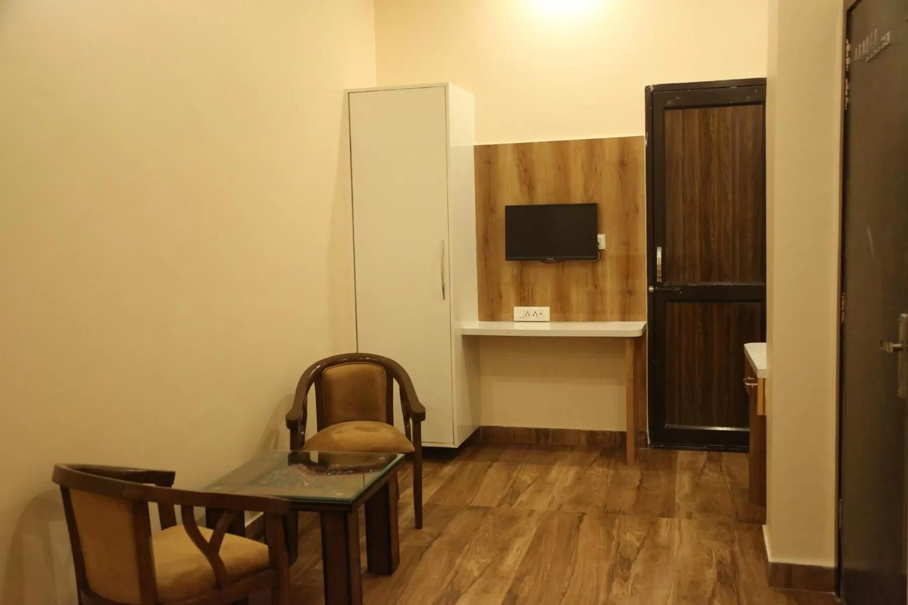 TV and multimedia in The Park View Hotel