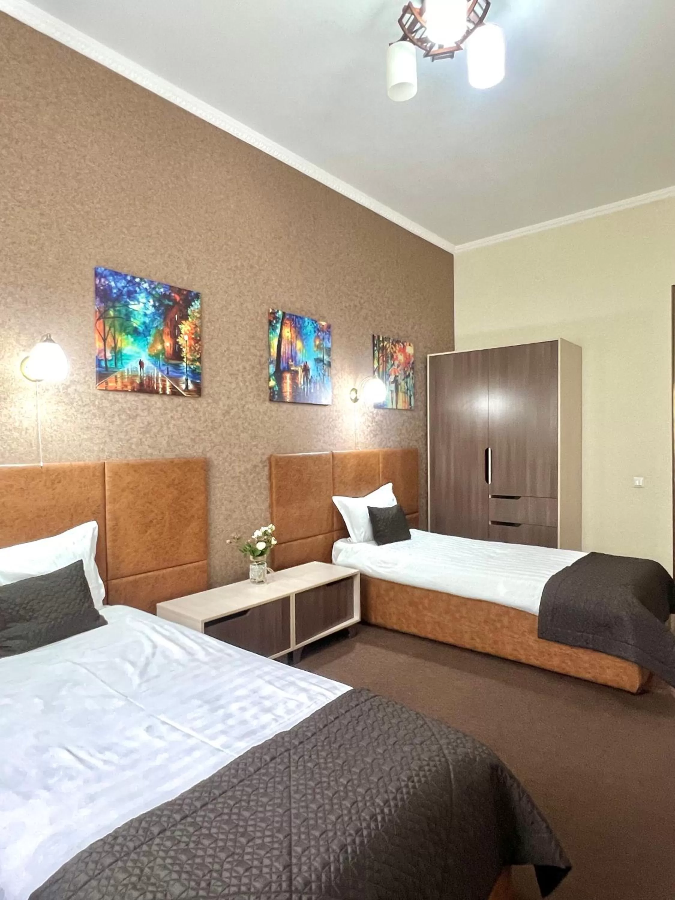 Bed in Caravan Hotel