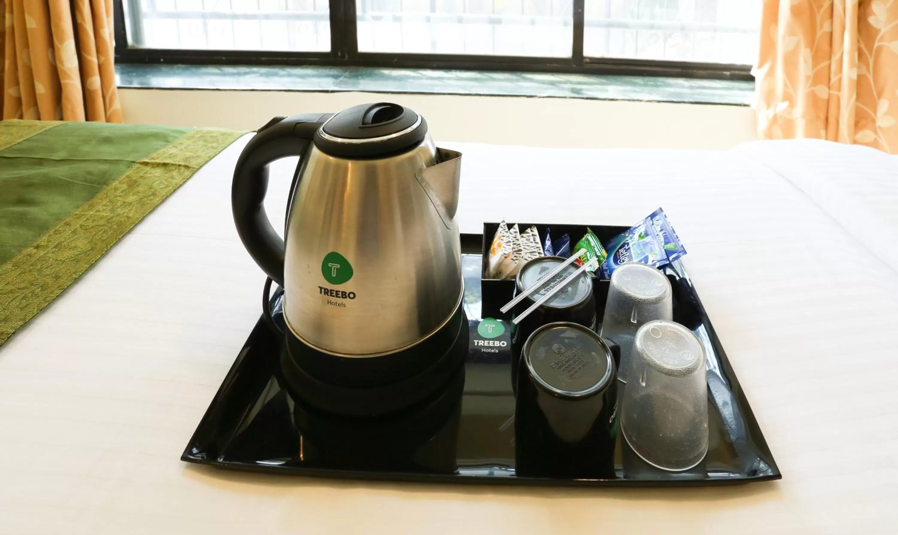 Breakfast in Itsy Hotels Hill View Ex