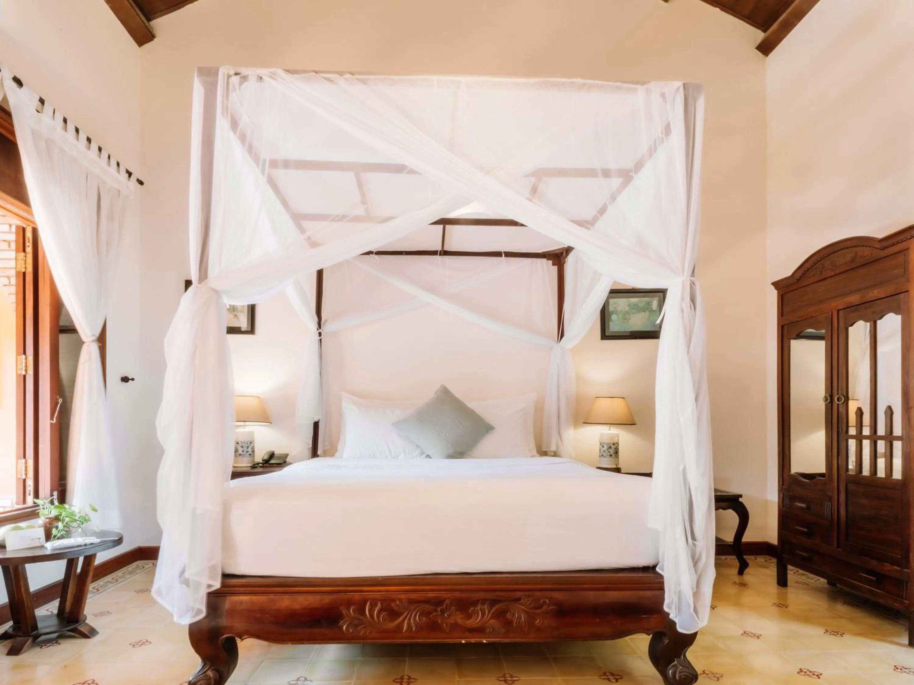 Bed in Ho Tram Beach Boutique Resort & Spa