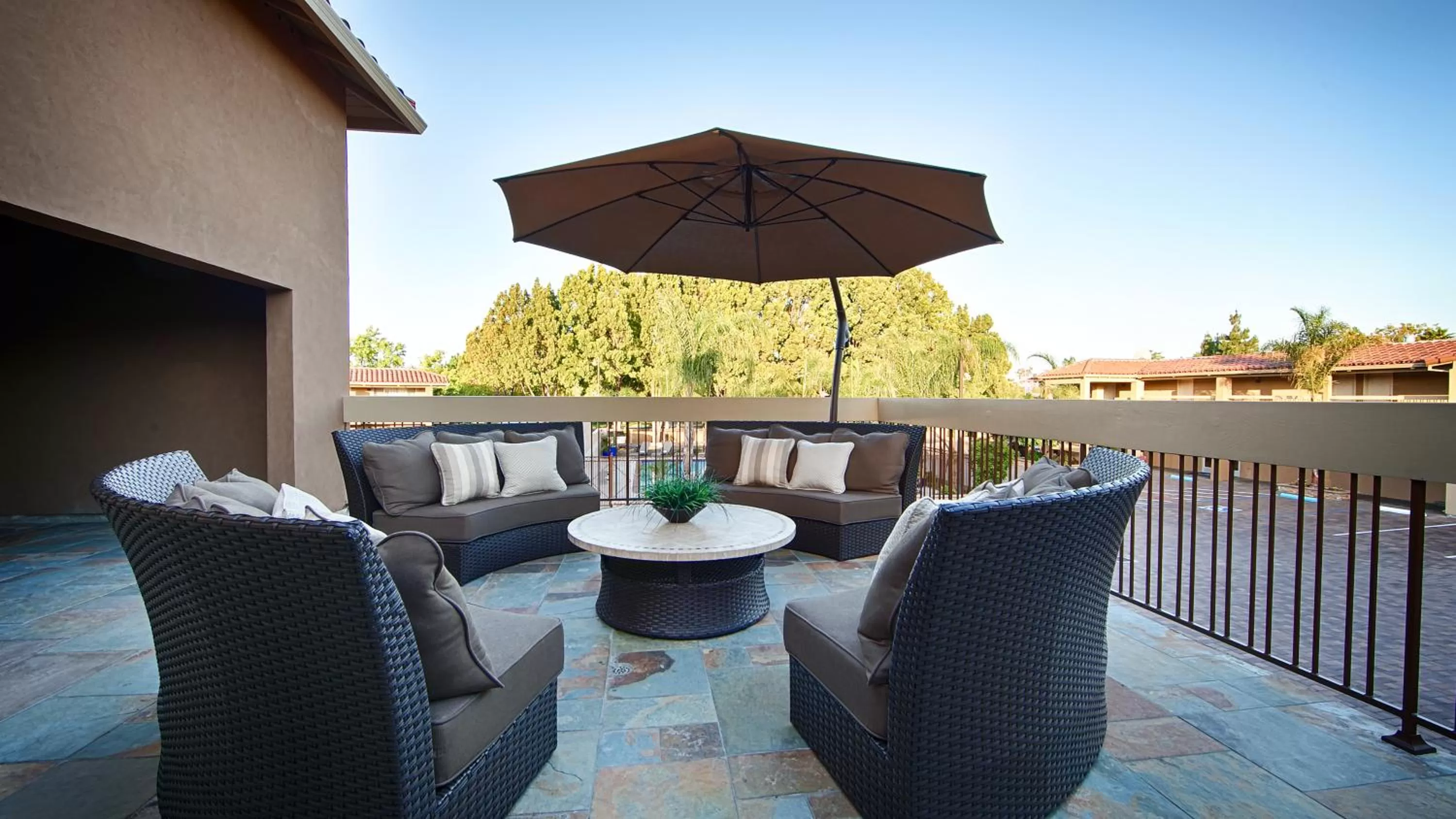 Patio in Best Western University Inn Santa Clara