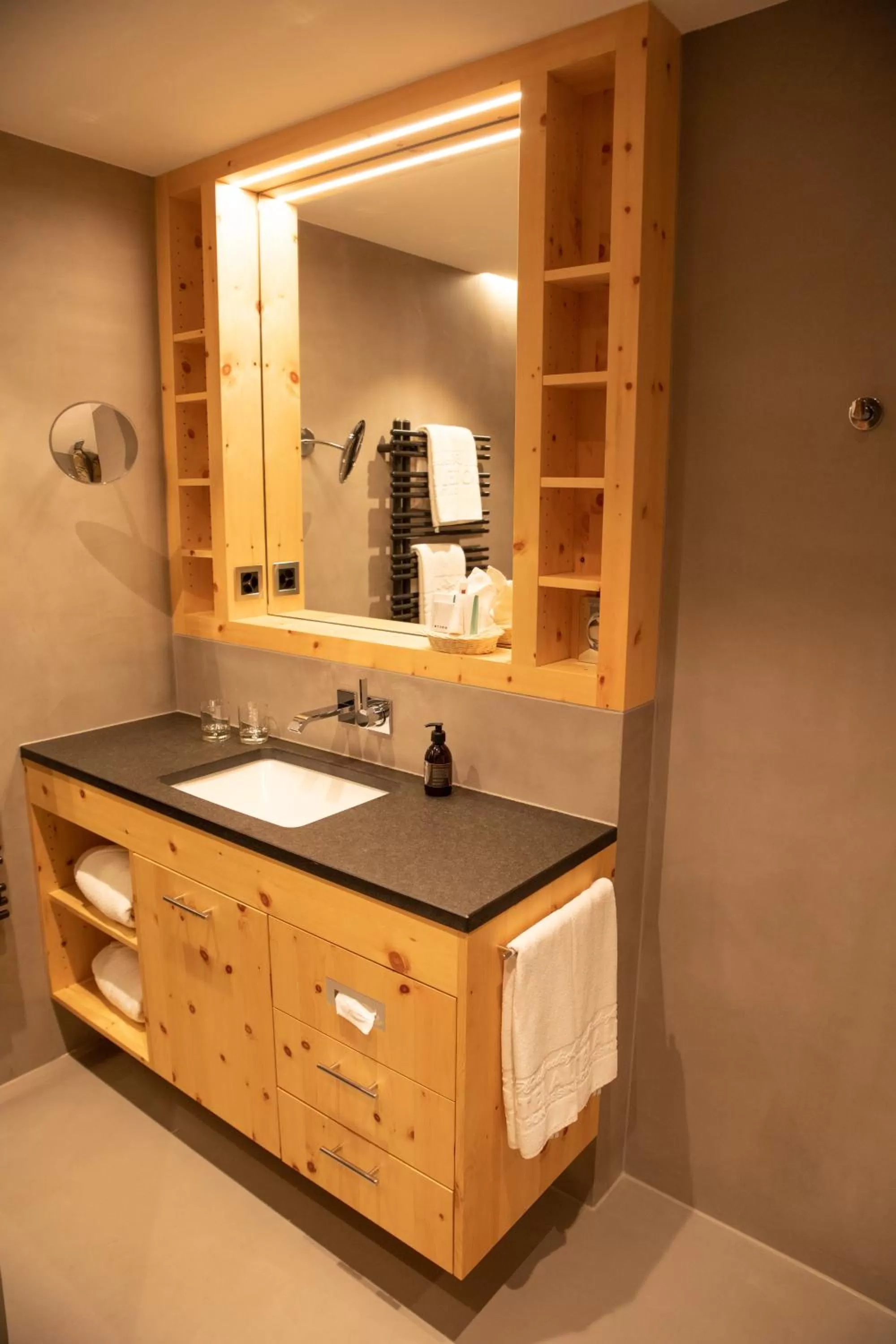 Bathroom in Hotel Albris