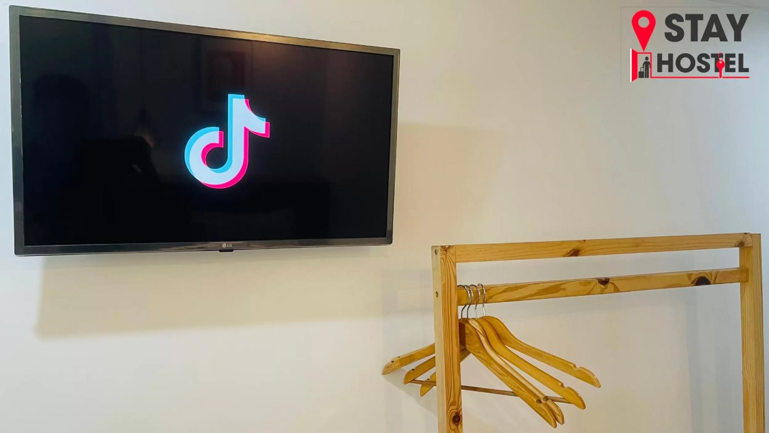 Area and facilities, TV/Entertainment Center in STAY hostel 2 - 350m from the ferry