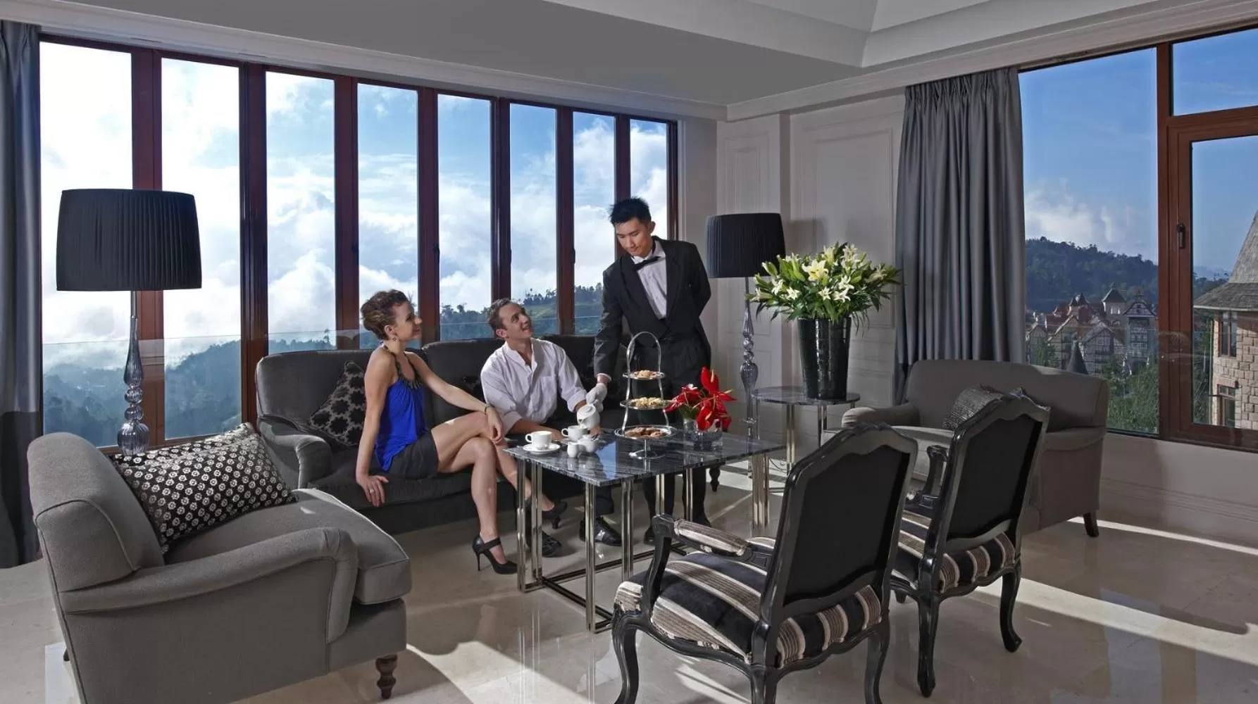 Lounge or bar in The Chateau Spa & Wellness Resort