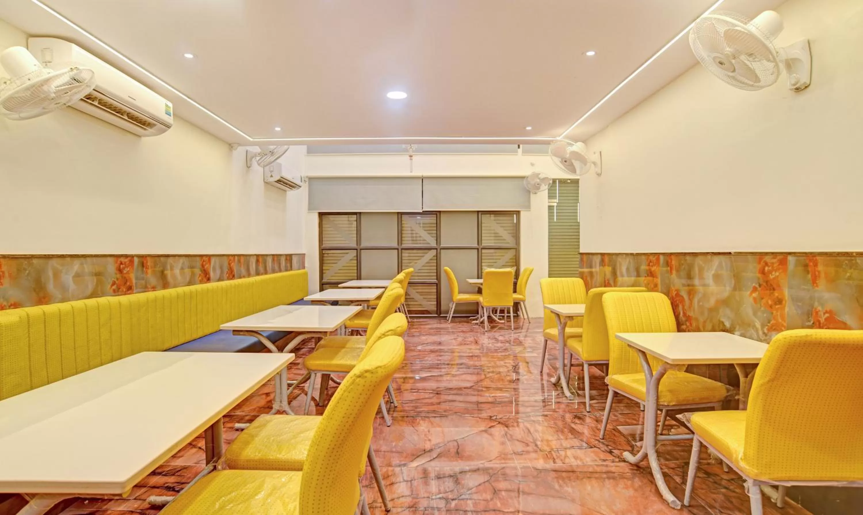 Breakfast in Treebo Merit