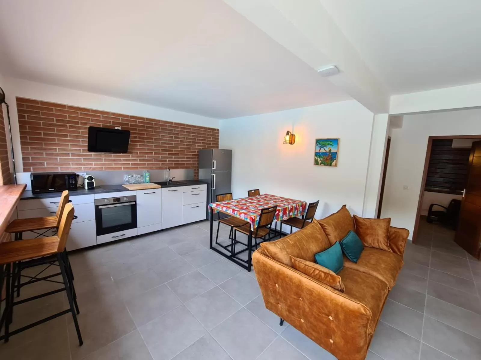 Shikoa Sobole - Le Morpho et l'Ara