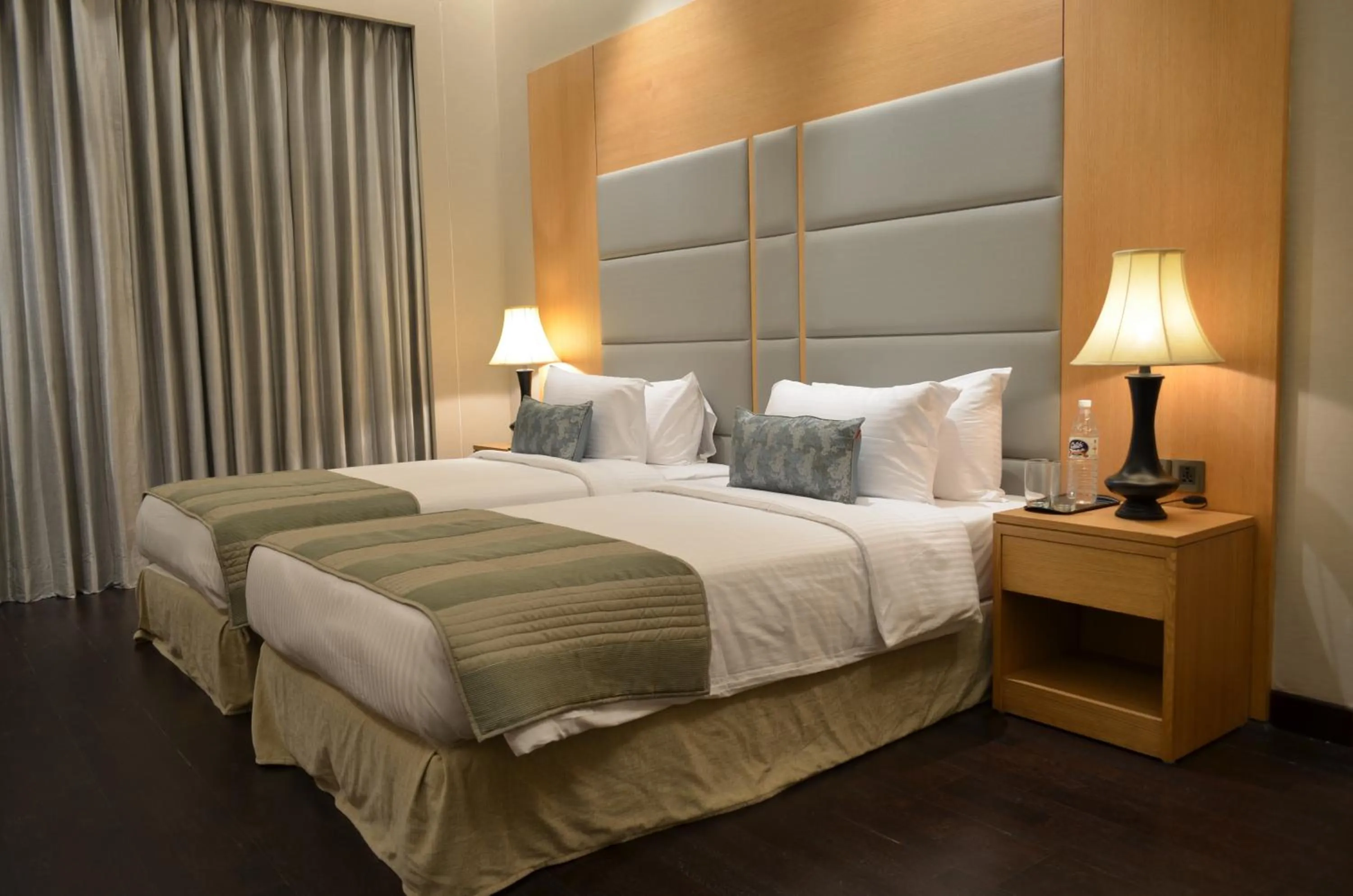 Bedroom, Bed in The Umrao