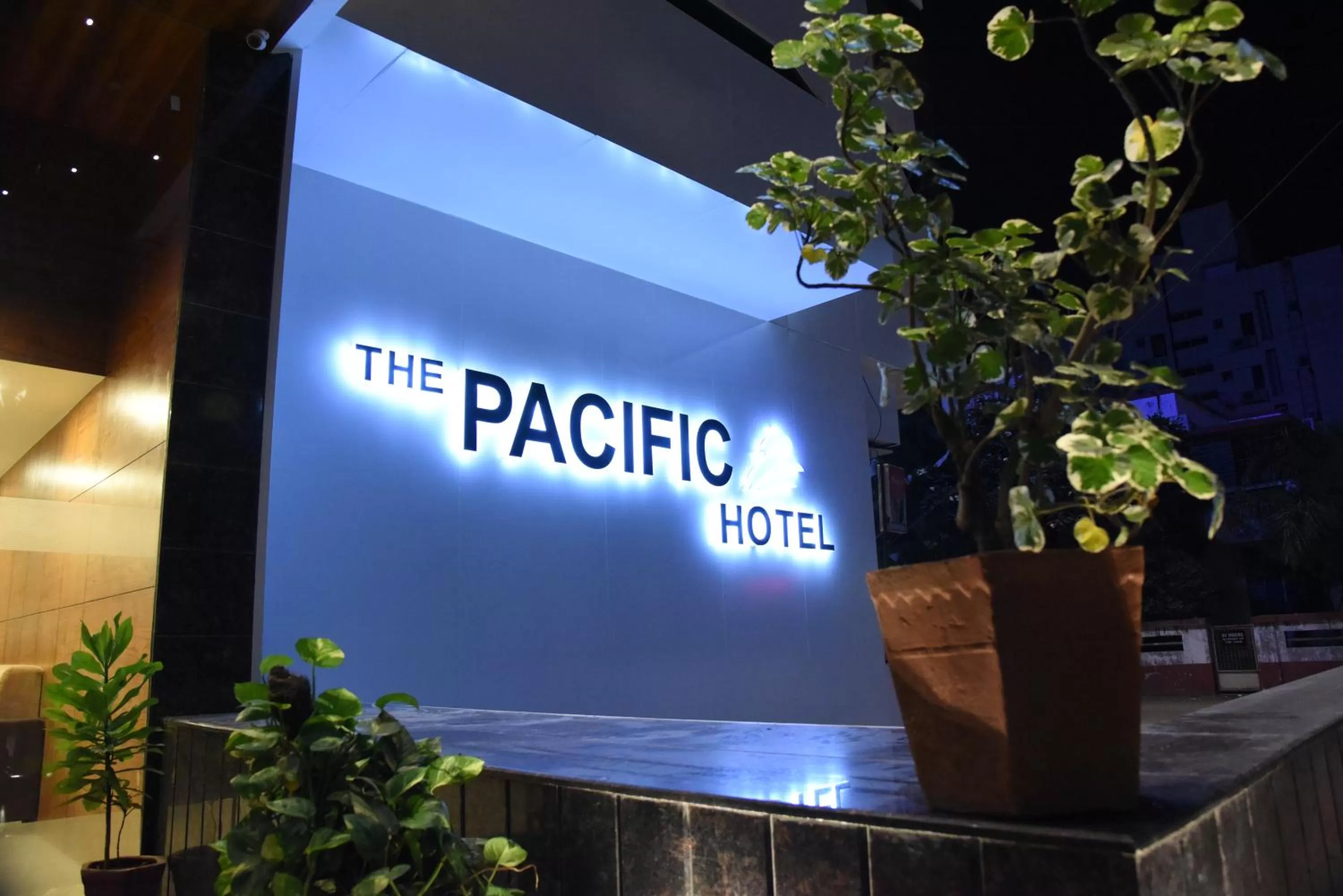 Logo/Certificate/Sign, Property Logo/Sign in The Pacific Hotel