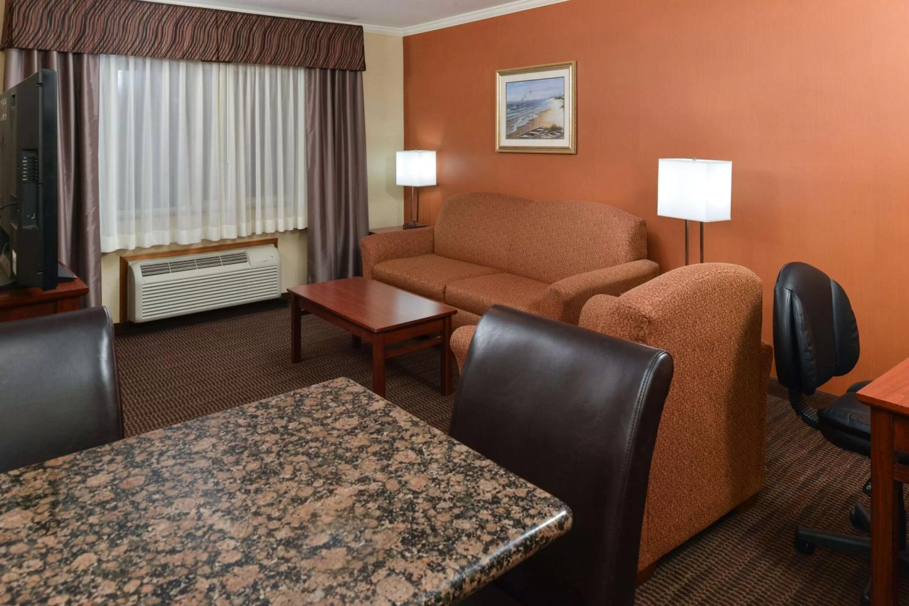 Photo of the whole room in Best Western Plus Landmark Inn