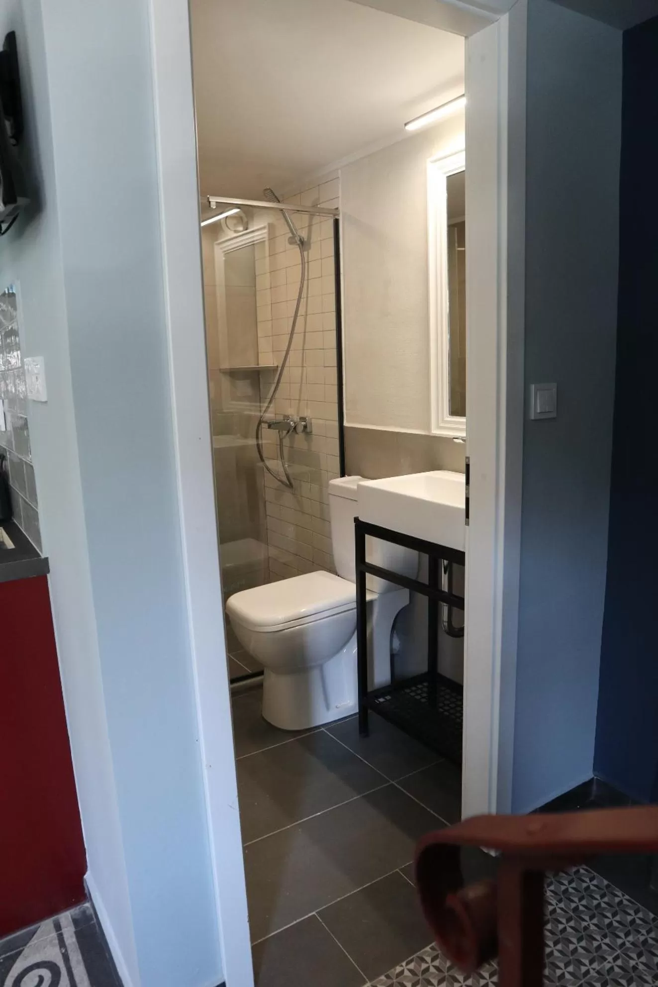 Troon of Athens Apartments