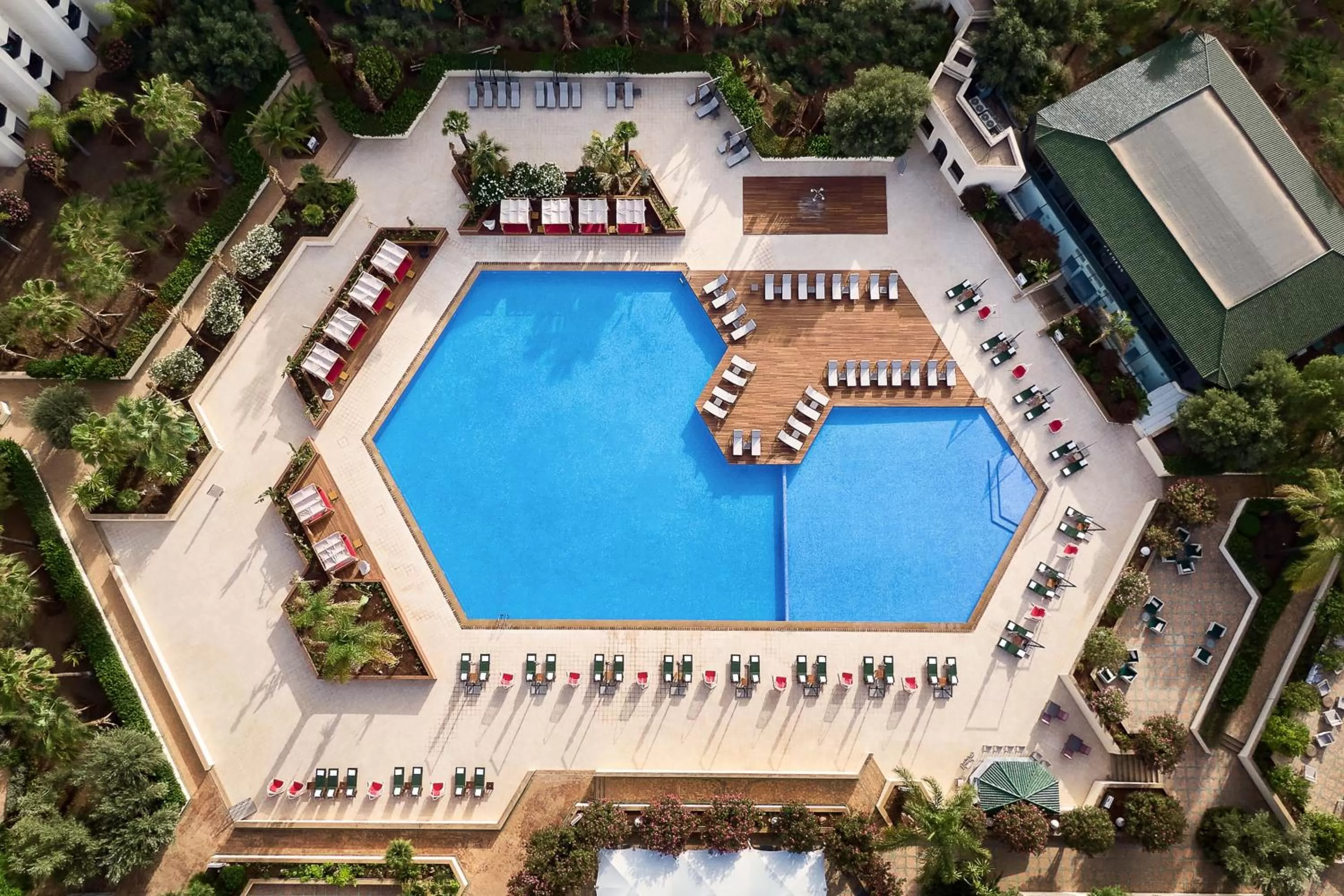 Swimming pool in Fes Marriott Hotel Jnan Palace