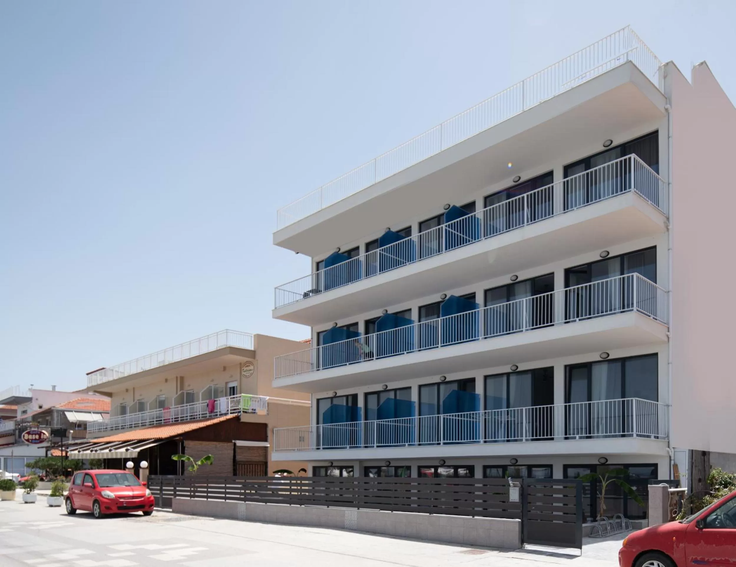 Property building in Grand Dodo's Triada Seaview Studios