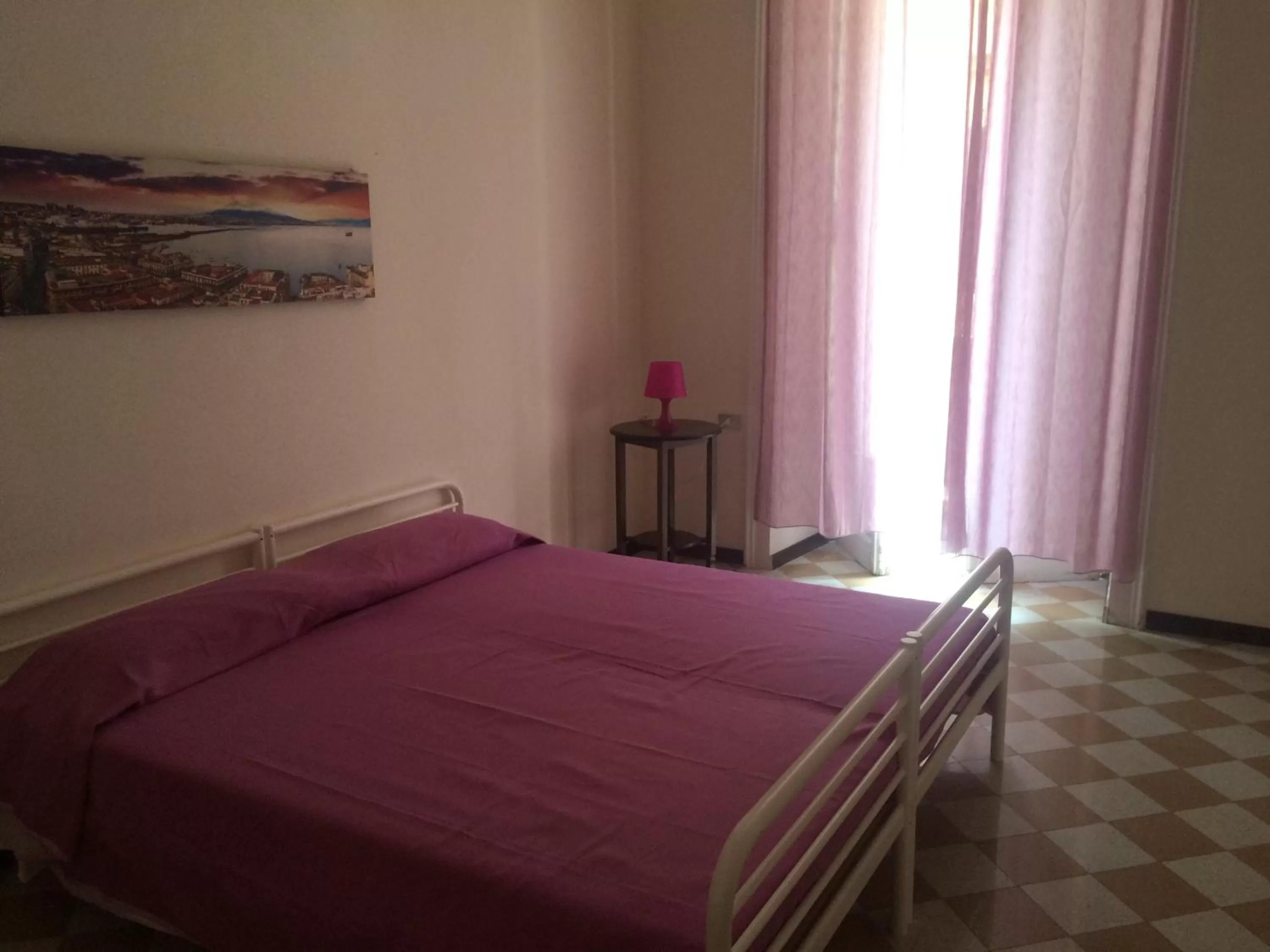 Day, Bed in O Sarracino B&B