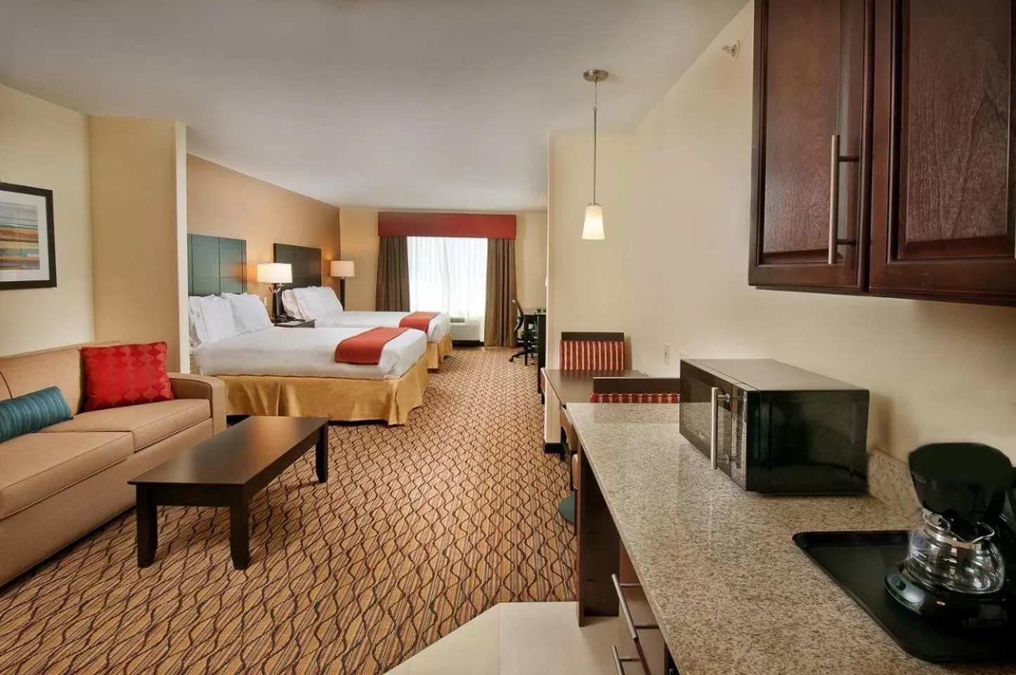 Photo of the whole room, Bed in Holiday Inn Express Hotel and Suites Pearsall by IHG