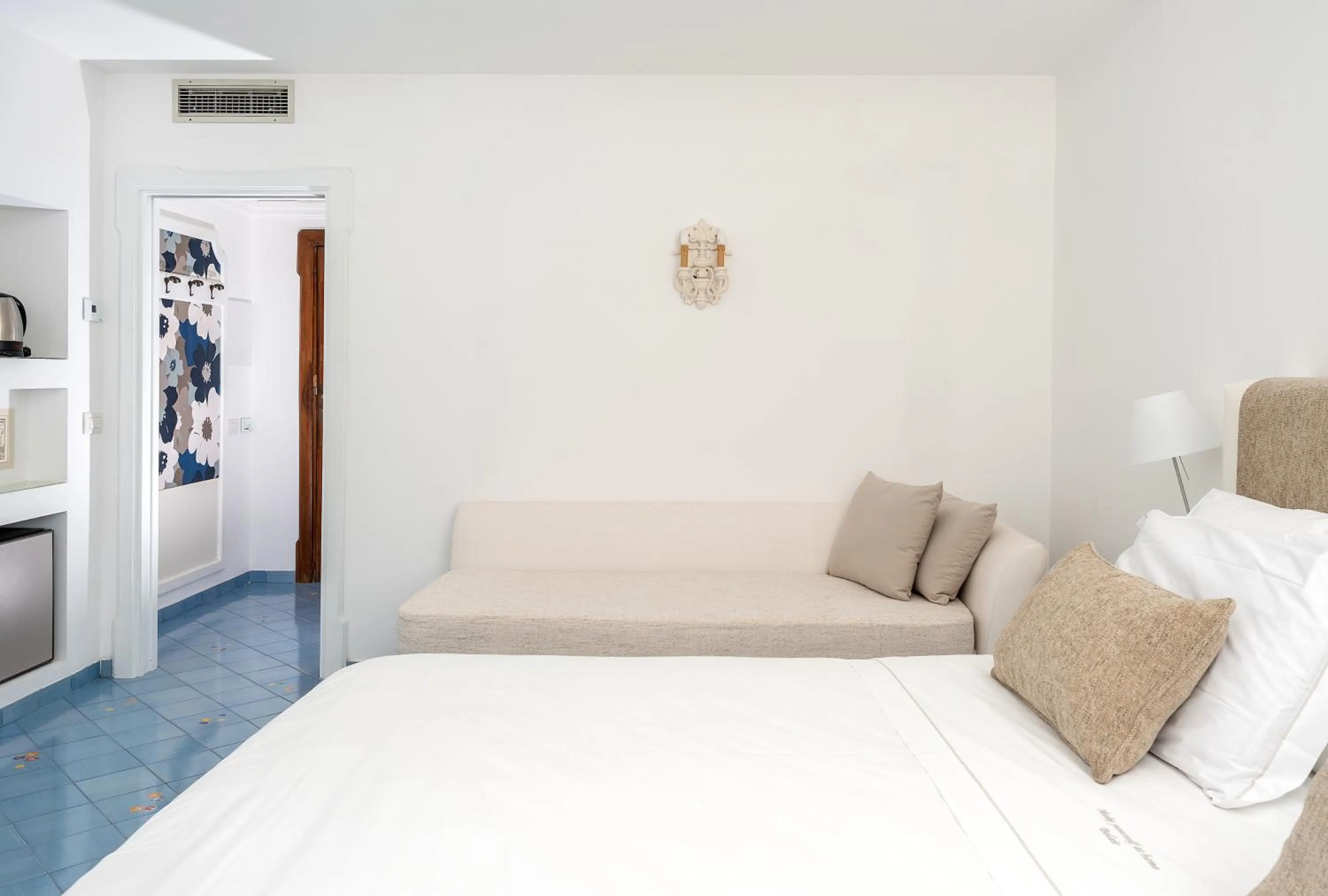 Photo of the whole room, Bed in Hotel Belair