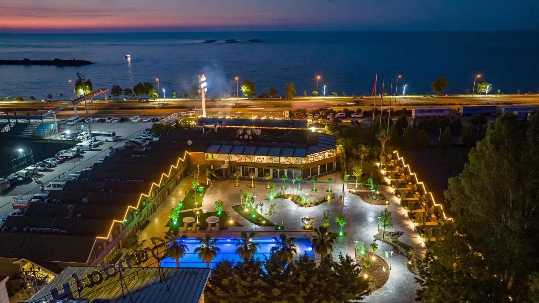 Bird's eye view, Bird's-eye View in Sandal Otel