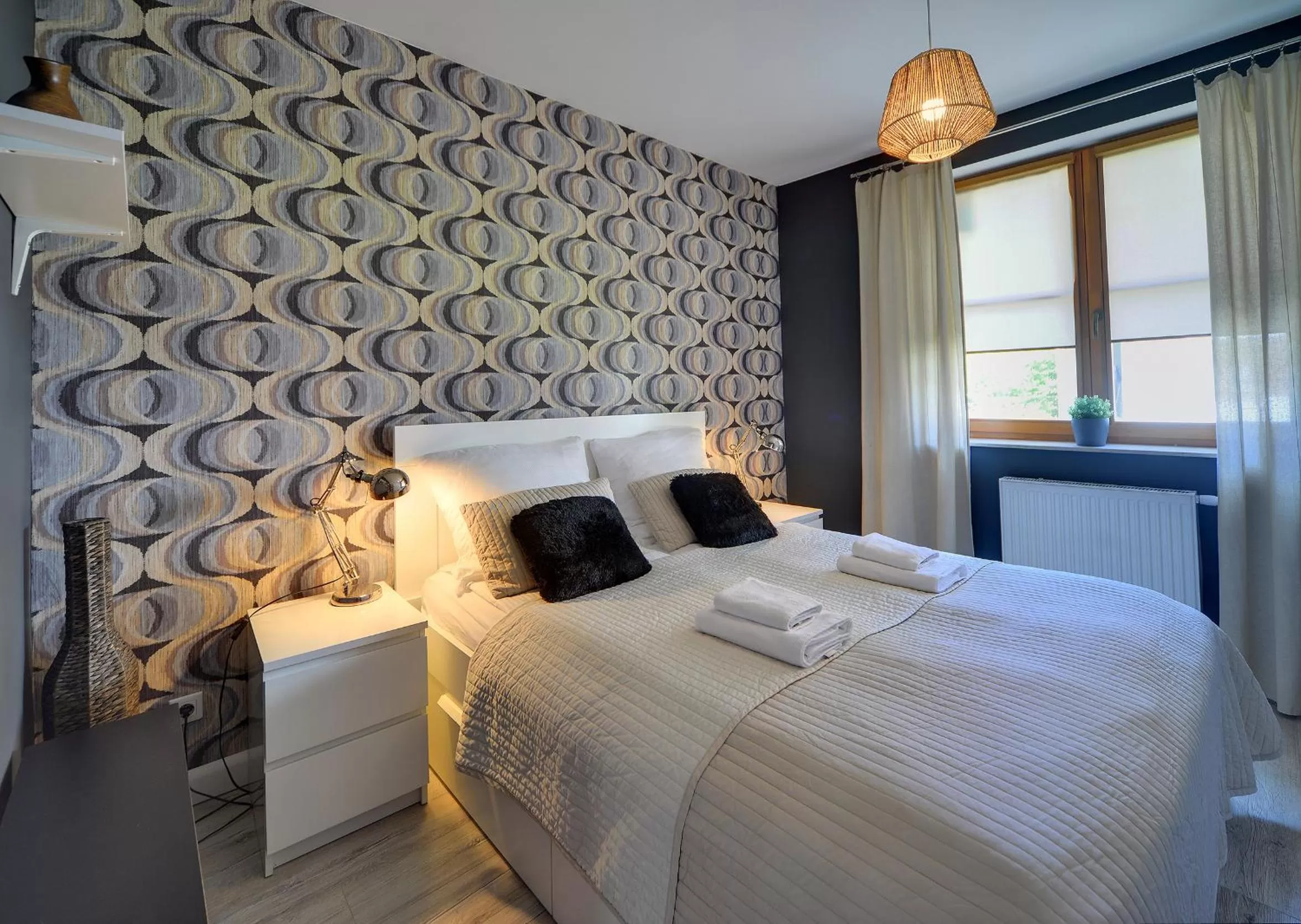 Bedroom, Bed in Apartamenty Sun Seasons 24 - Komuny Paryskiej 45