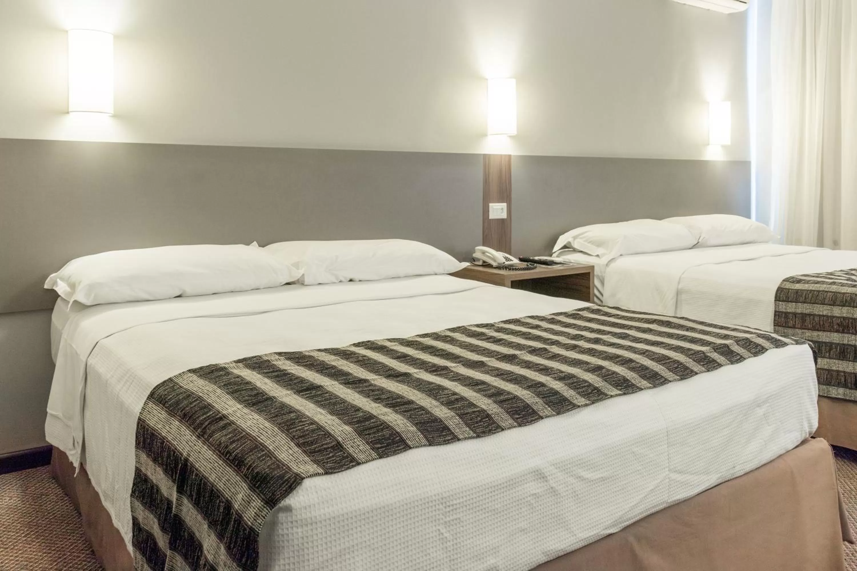 Standard Quadruple Room in Lancaster Hotel by Castelo Itaipava