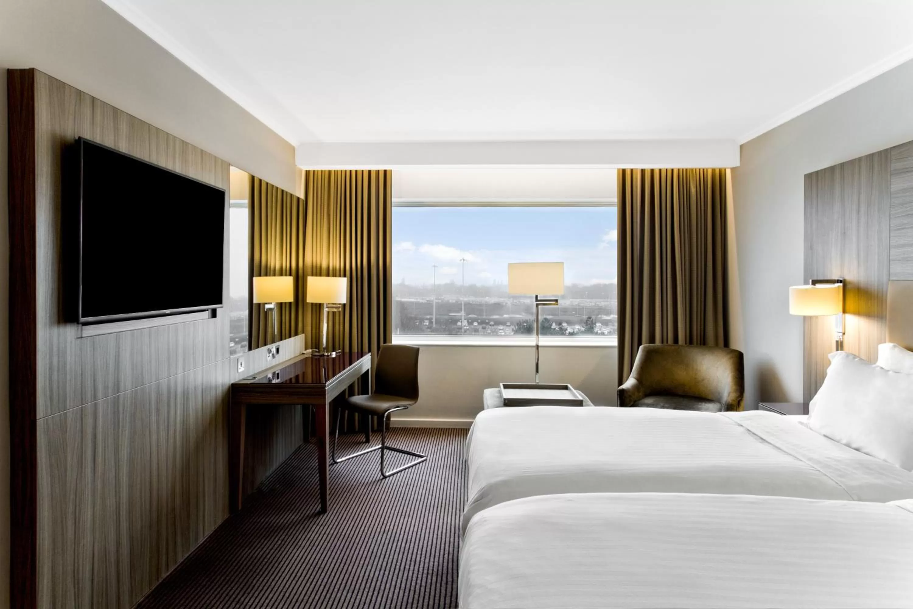 Photo of the whole room, Bed in Radisson Blu Manchester Airport