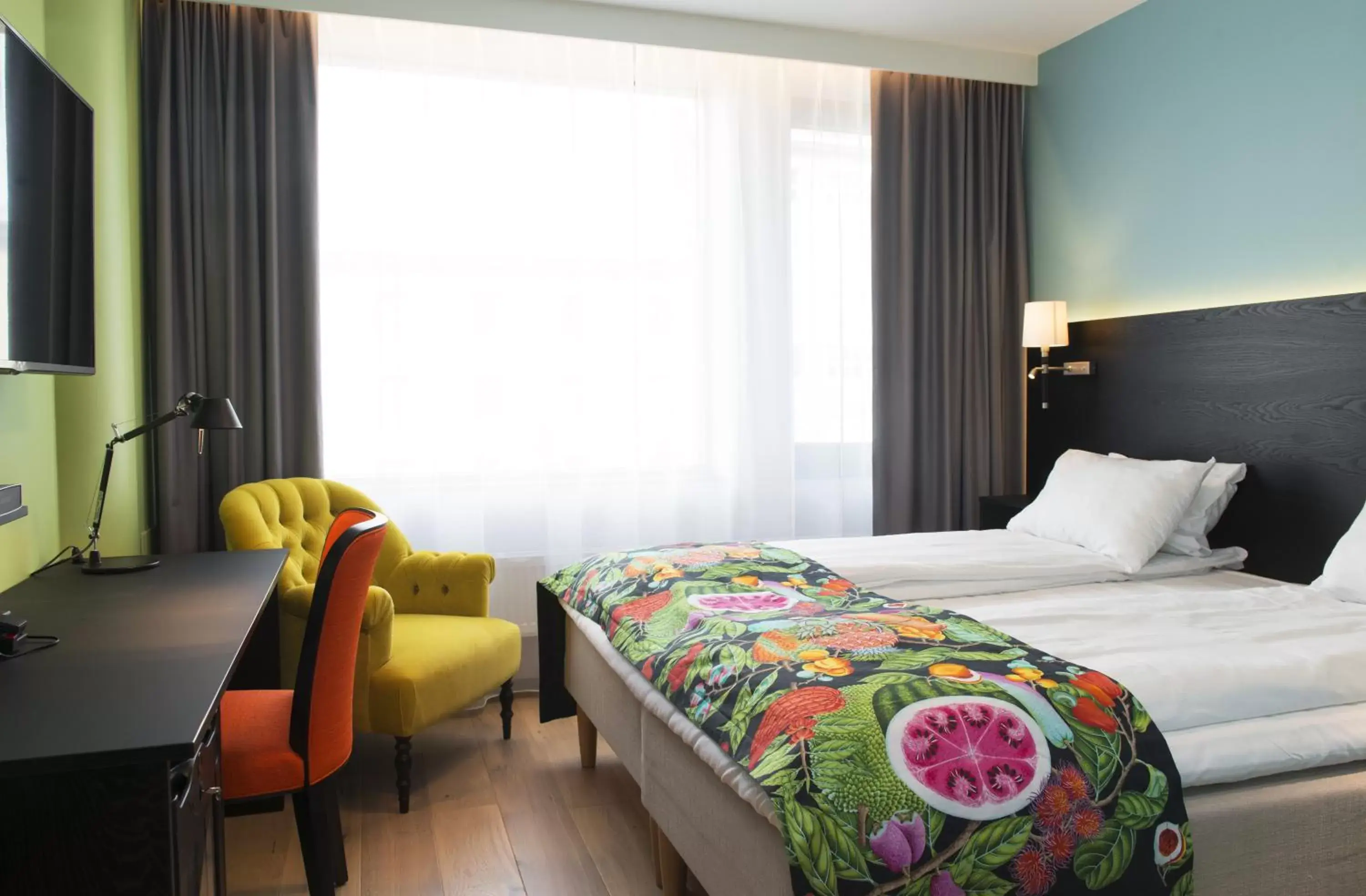 Standard Twin Room in Thon Hotel Vika Atrium Standard Twin Room in Thon Hotel Vika Atrium