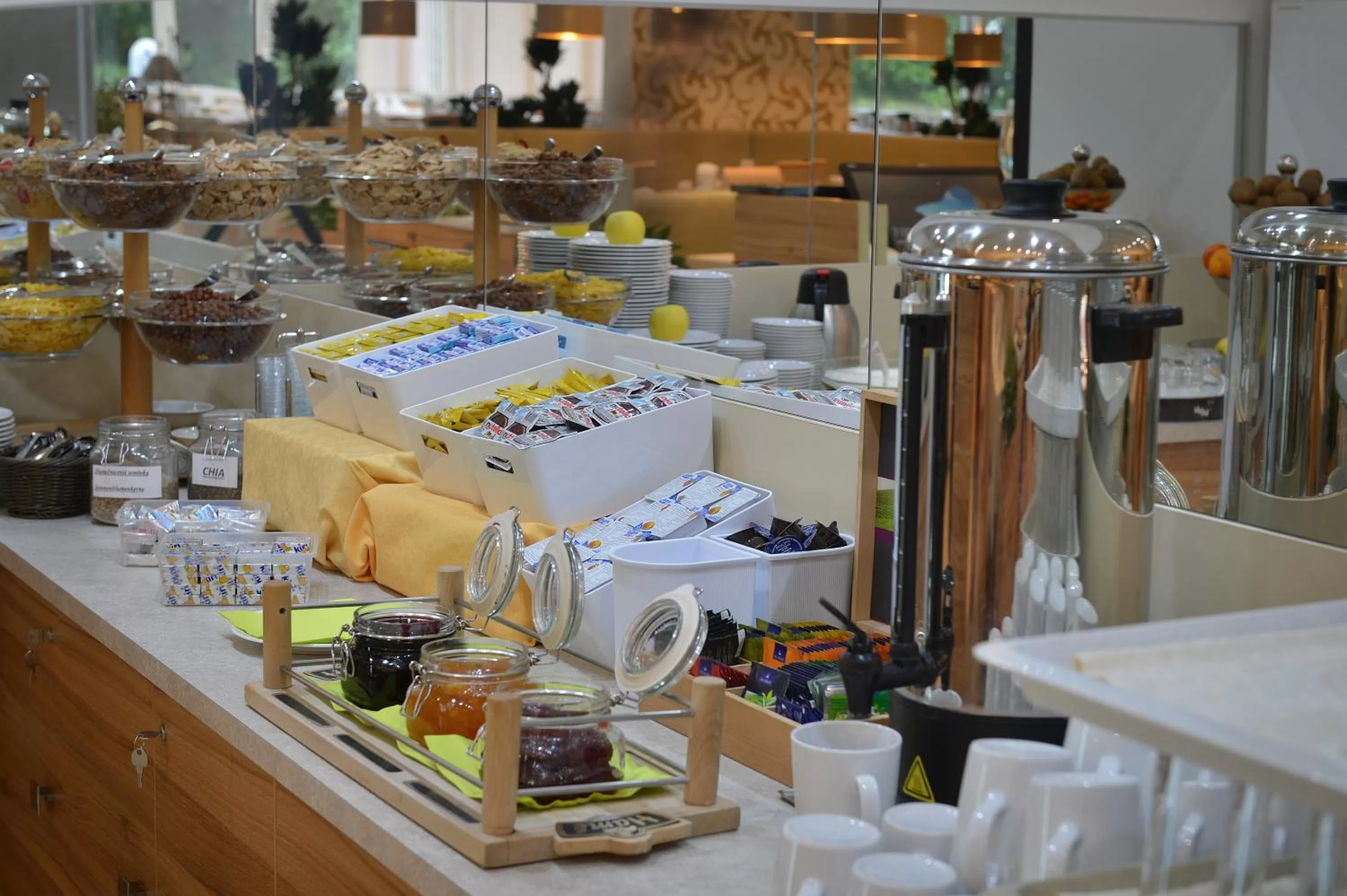 Restaurant/places to eat in Lázeňský hotel Pyramida