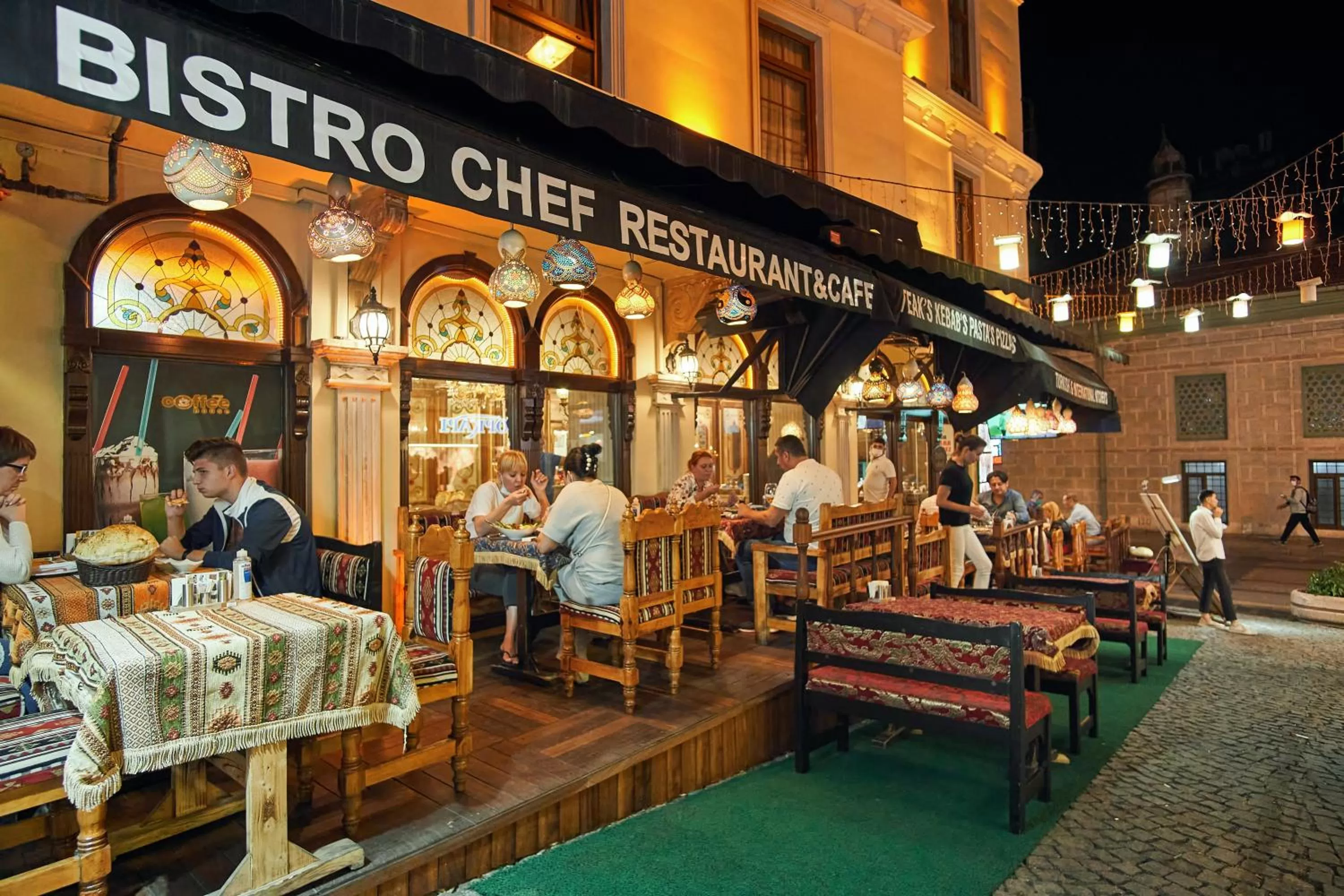 Restaurant/places to eat in Best Western Empire Palace Hotel & Spa