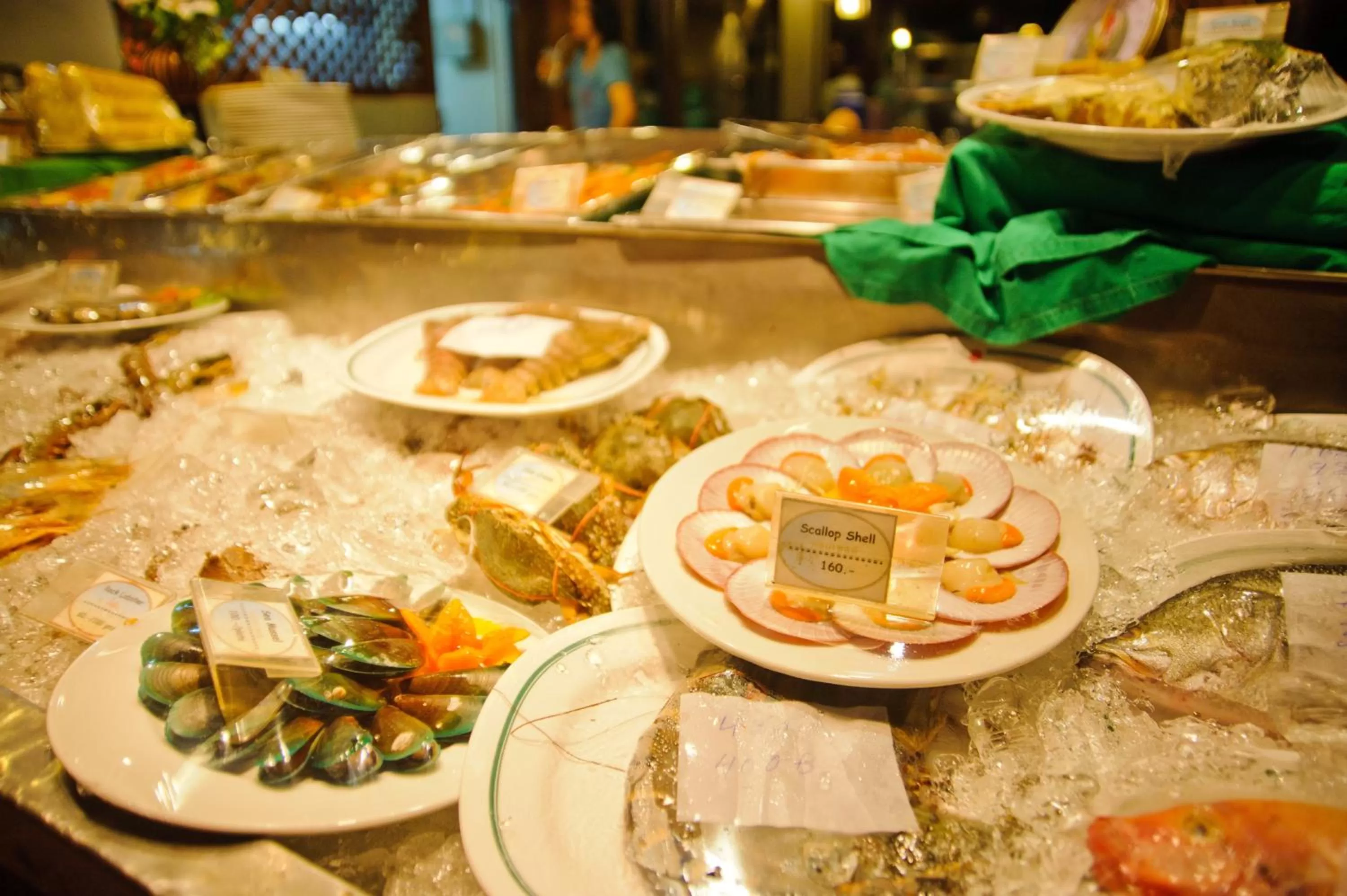 On-site shops in Klong Prao Resort