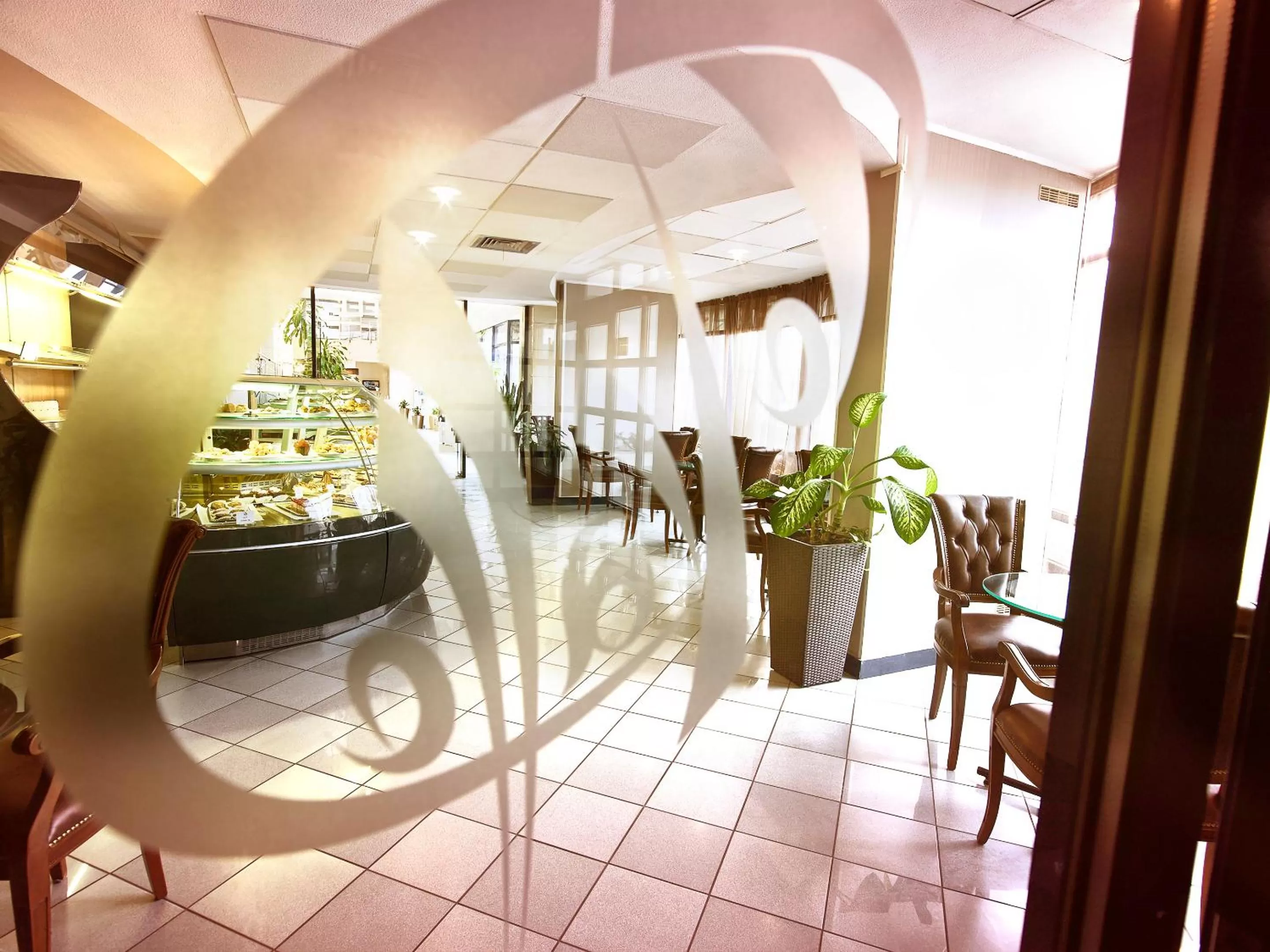 Food and drinks in Continental Forum Oradea