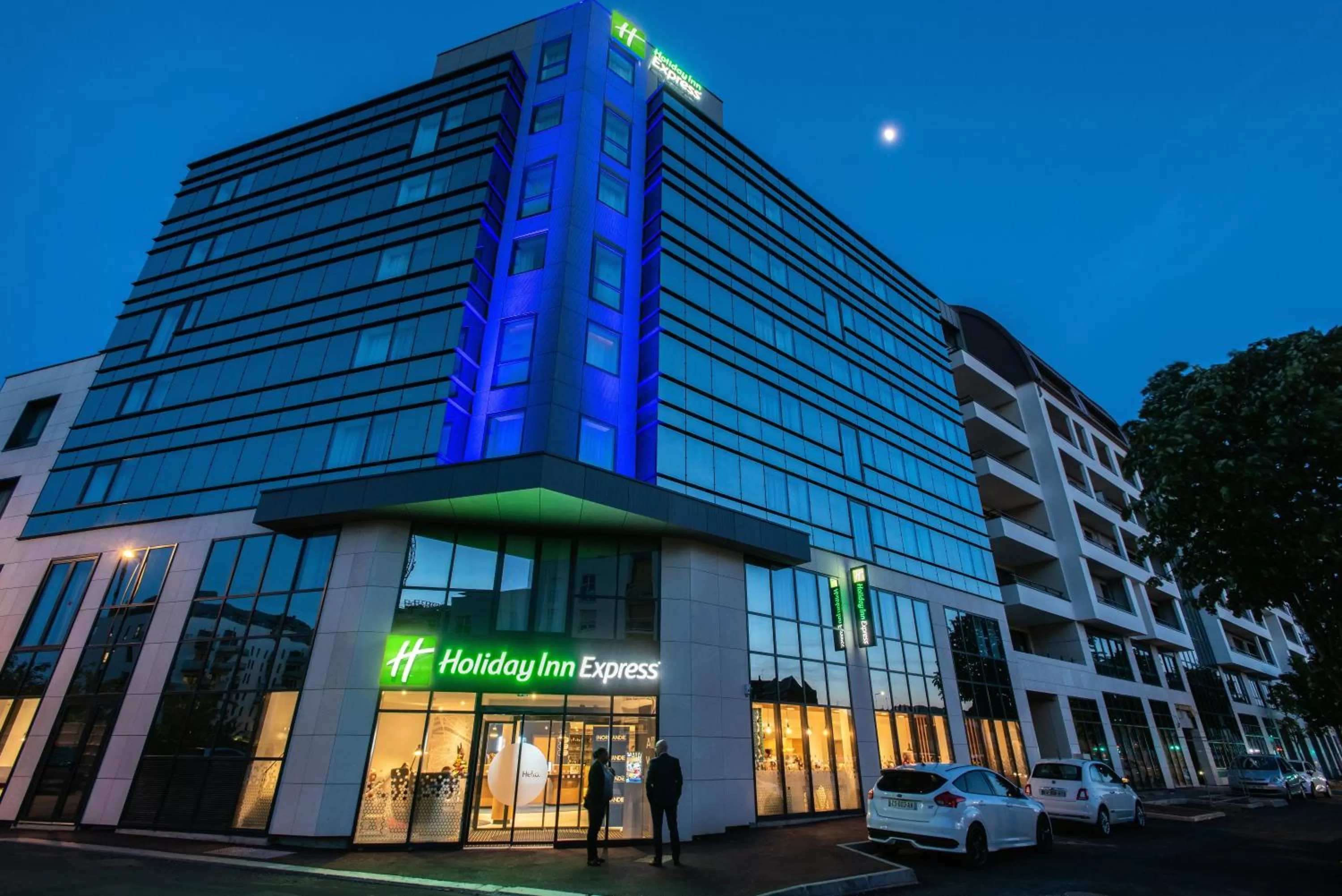 Property building in Holiday Inn Express - Rouen Centre - Rive Gauche by IHG