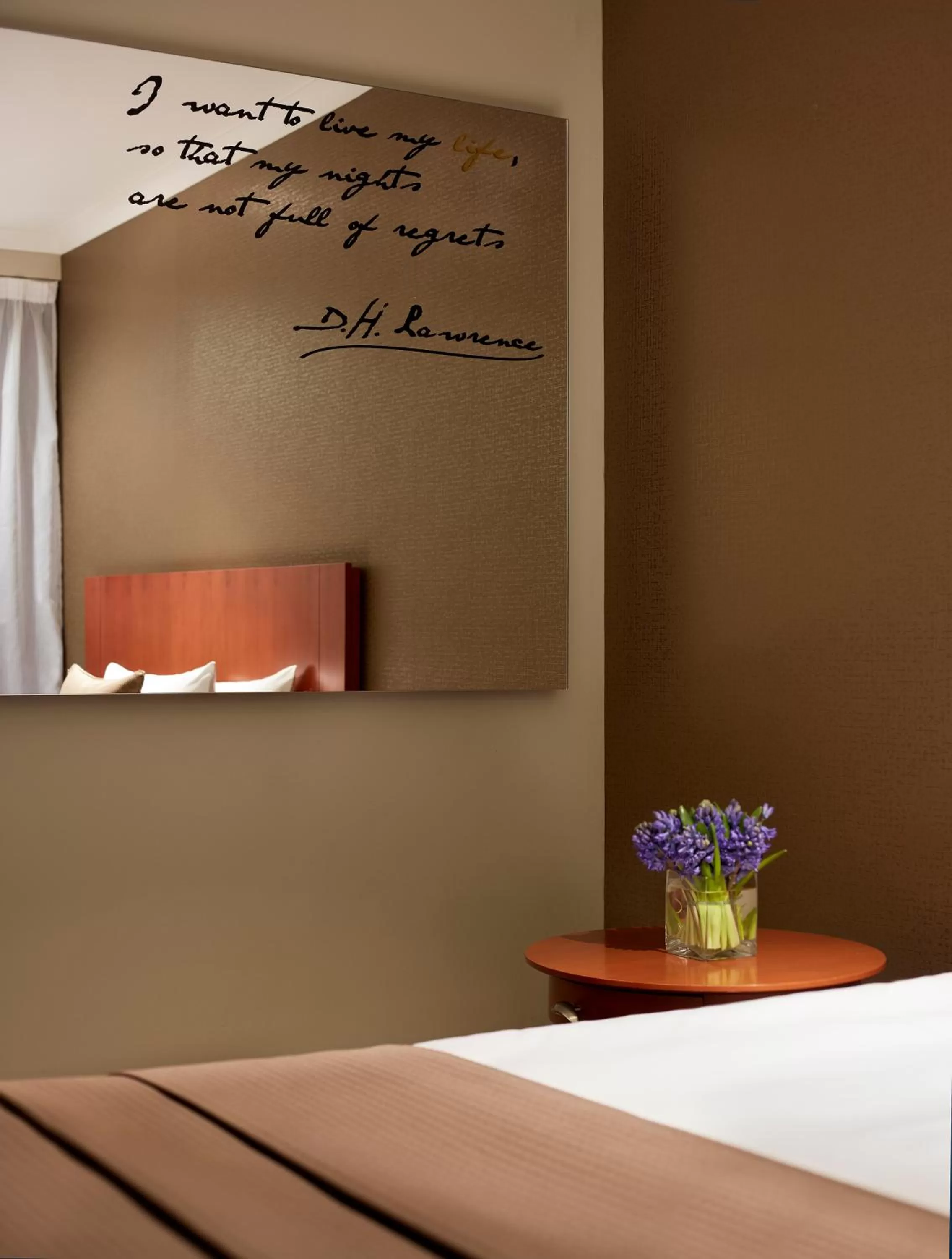 Decorative detail in Park Plaza Nottingham