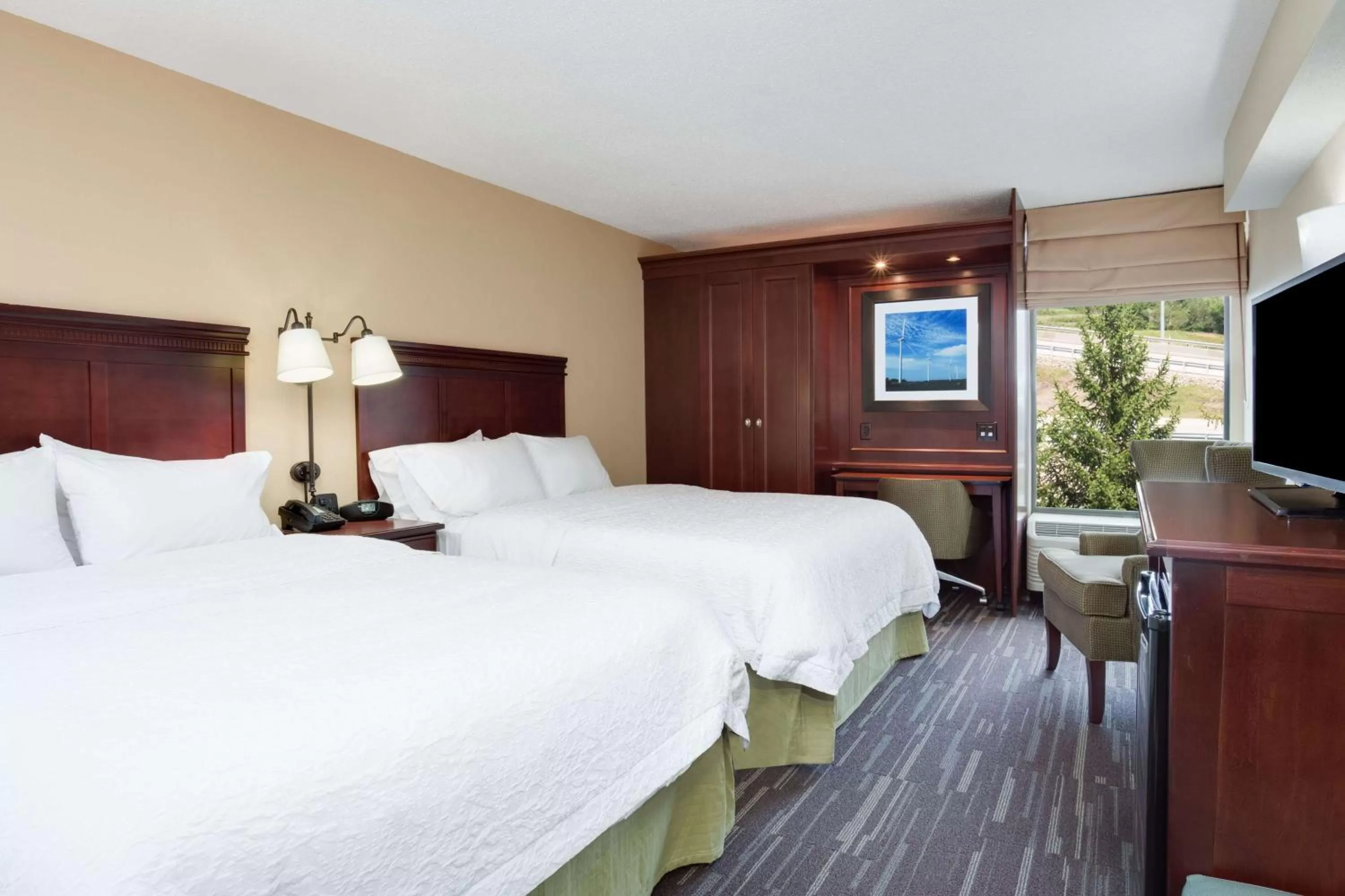 Bedroom, Bed in Hampton Inn Somerset