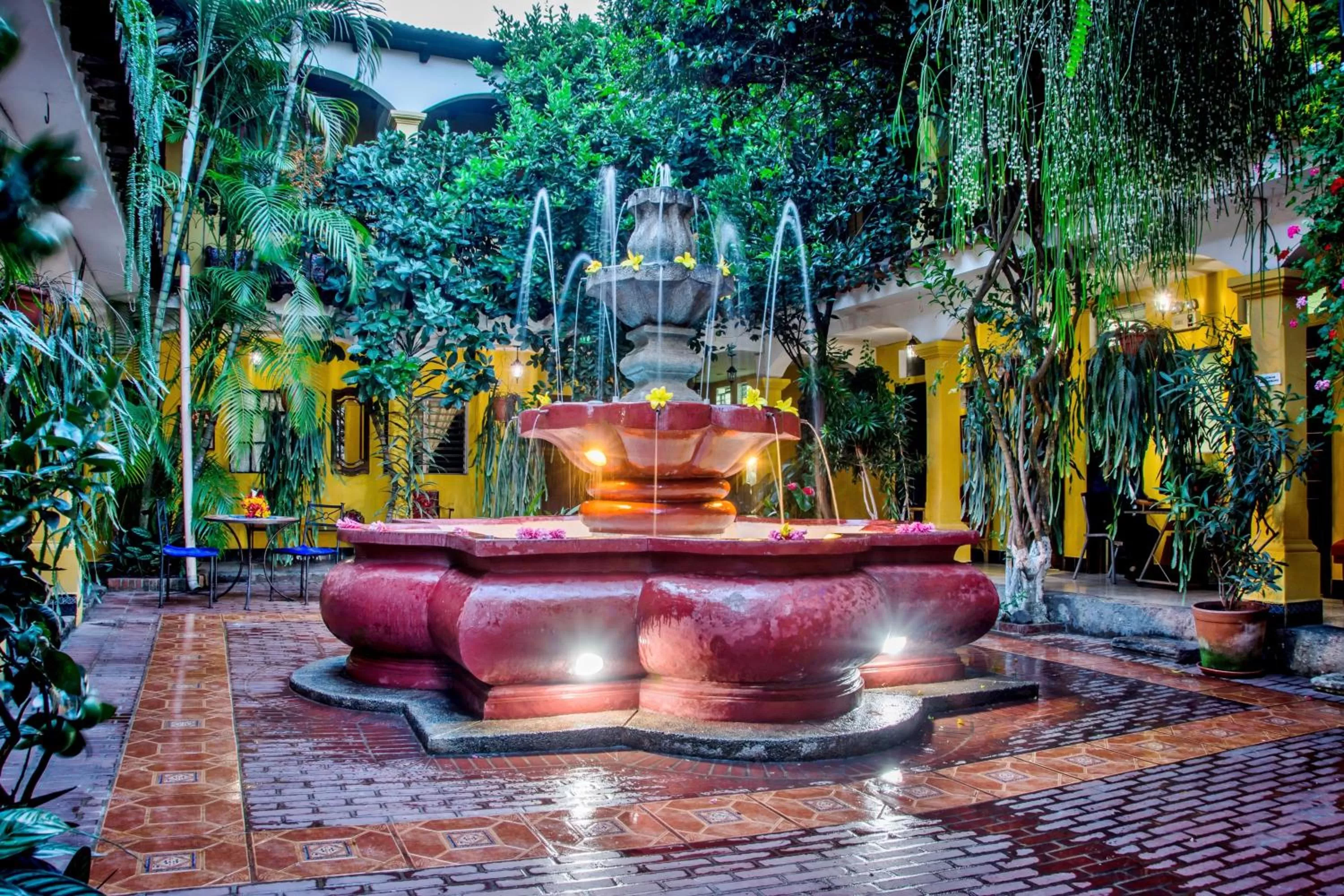 Patio in Posada San Vicente by AHS