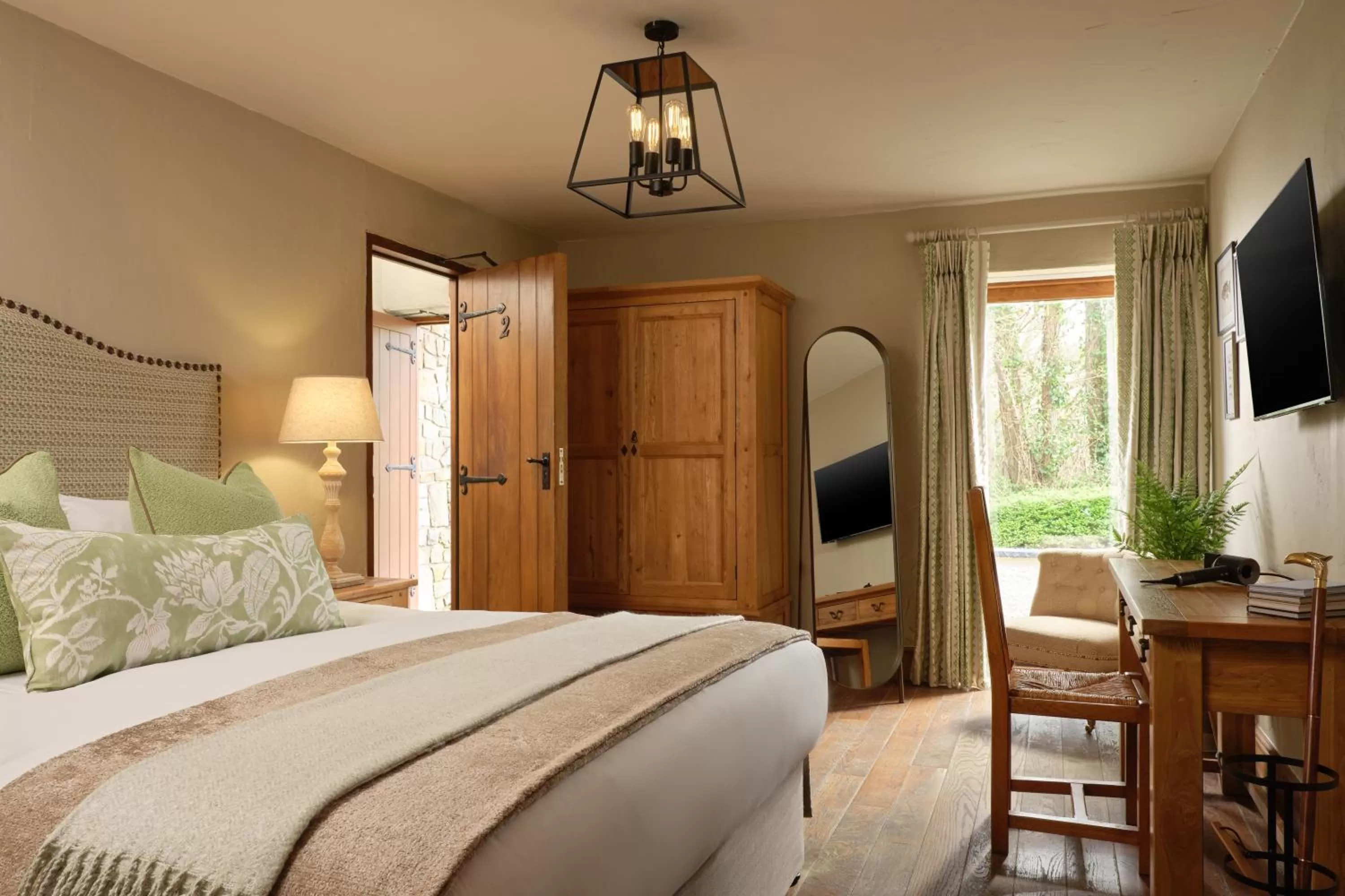 Bed in The Newbridge on Usk