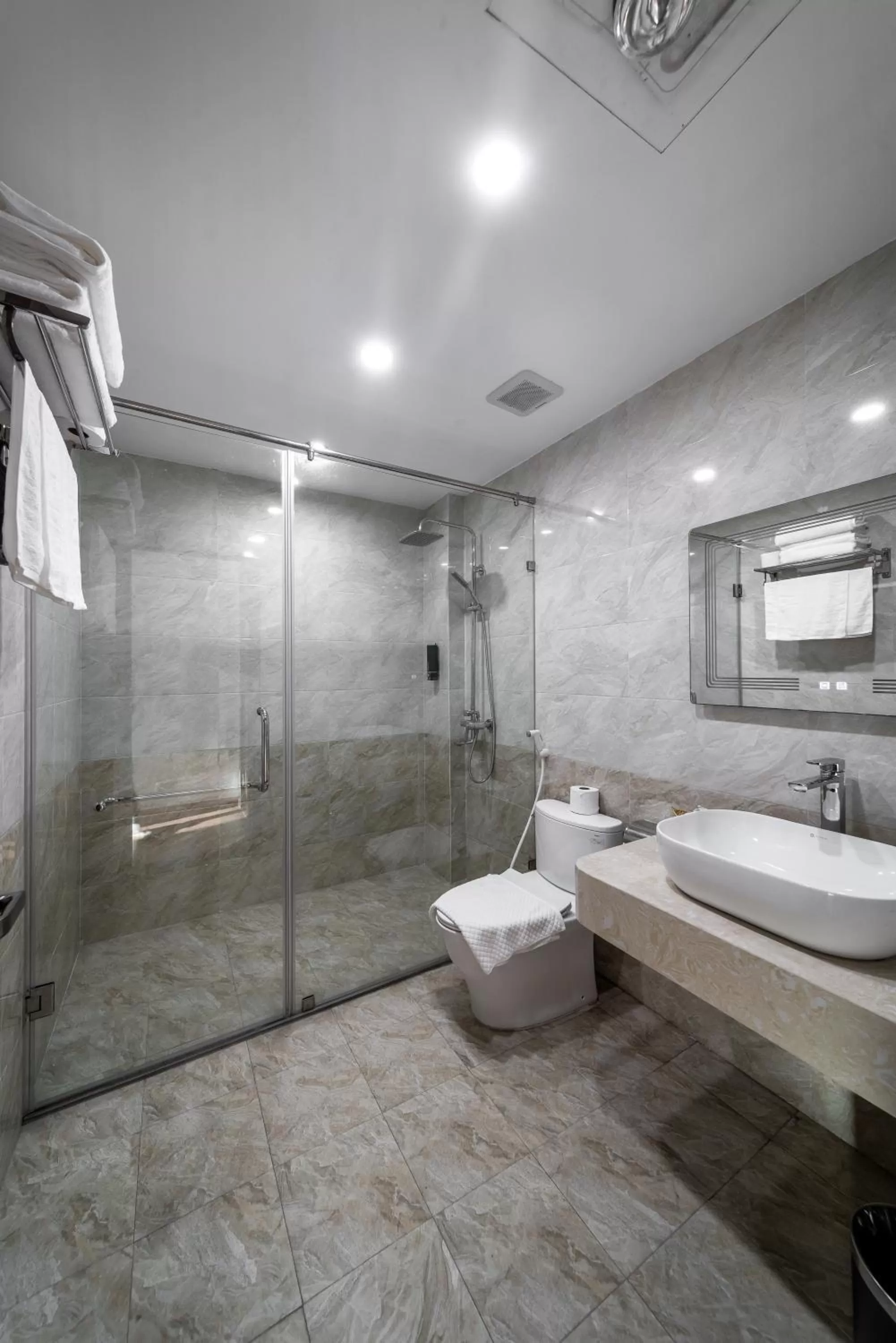 Shower in Veshia Hotel & Spa