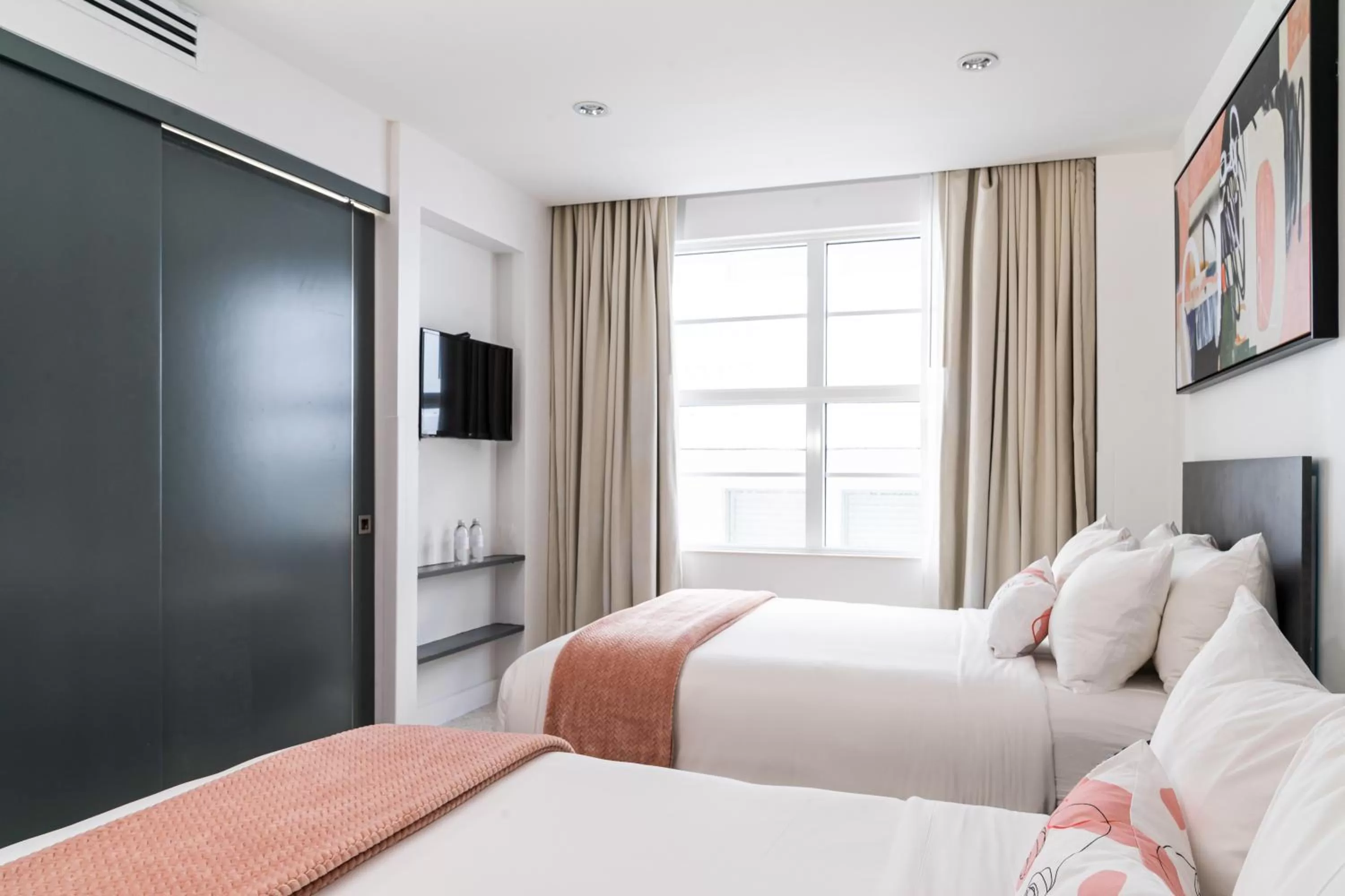 Bed in Clevelander Hotel