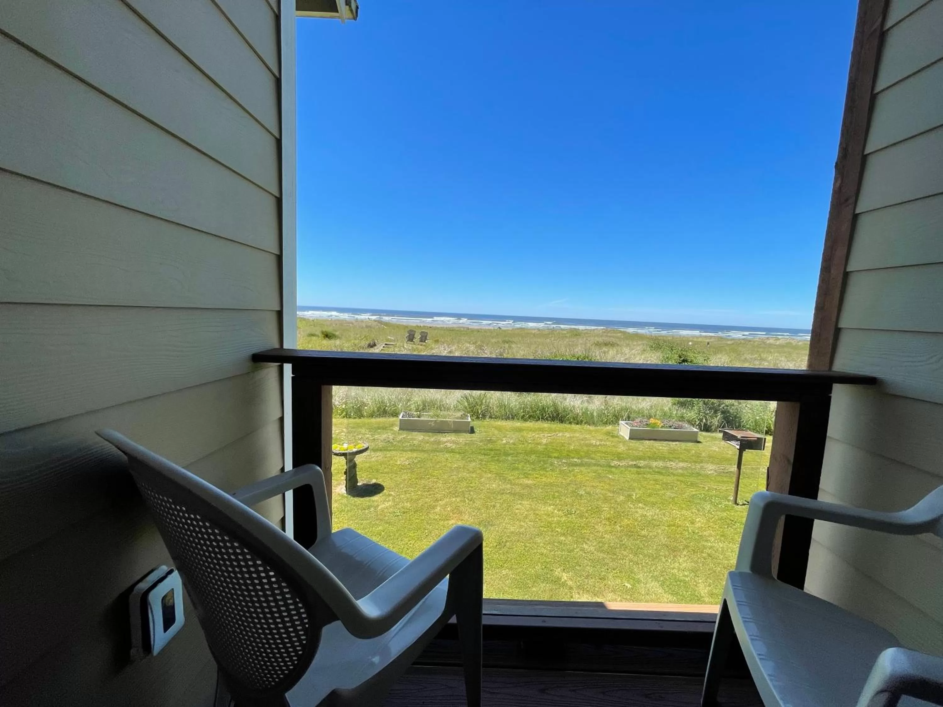 Patio in Moonstone Beach Motel