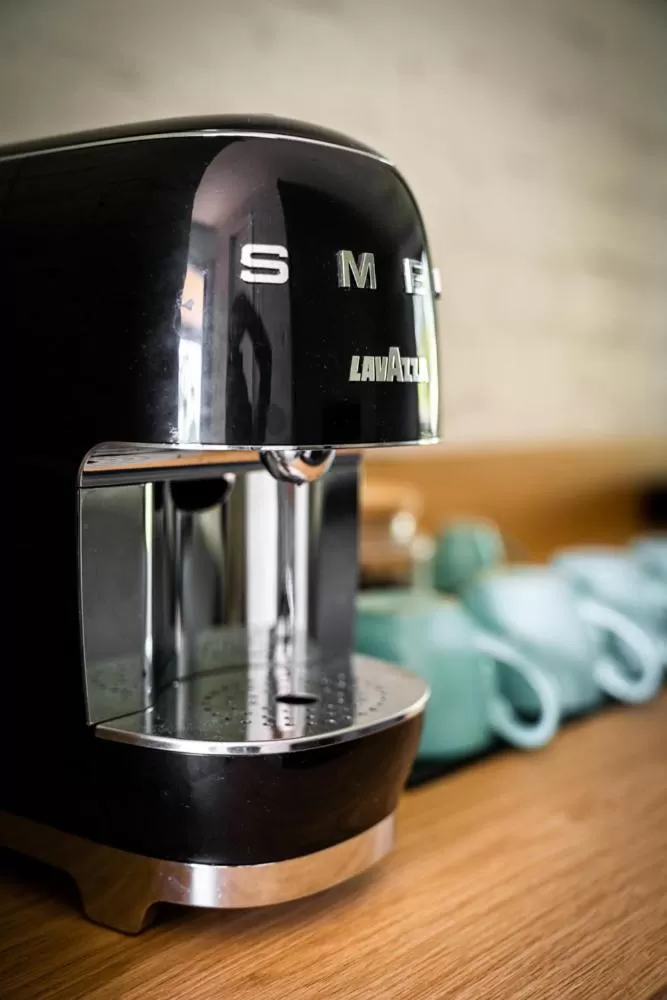 Queen and Two Singles in Lakeview Hotel Motel