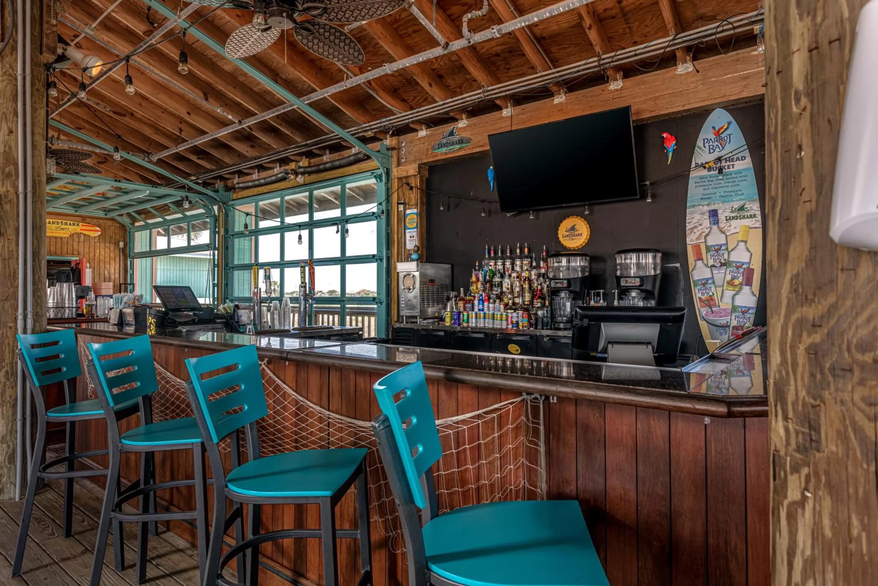 Nightclub / DJ in The Pensacola Beach Resort