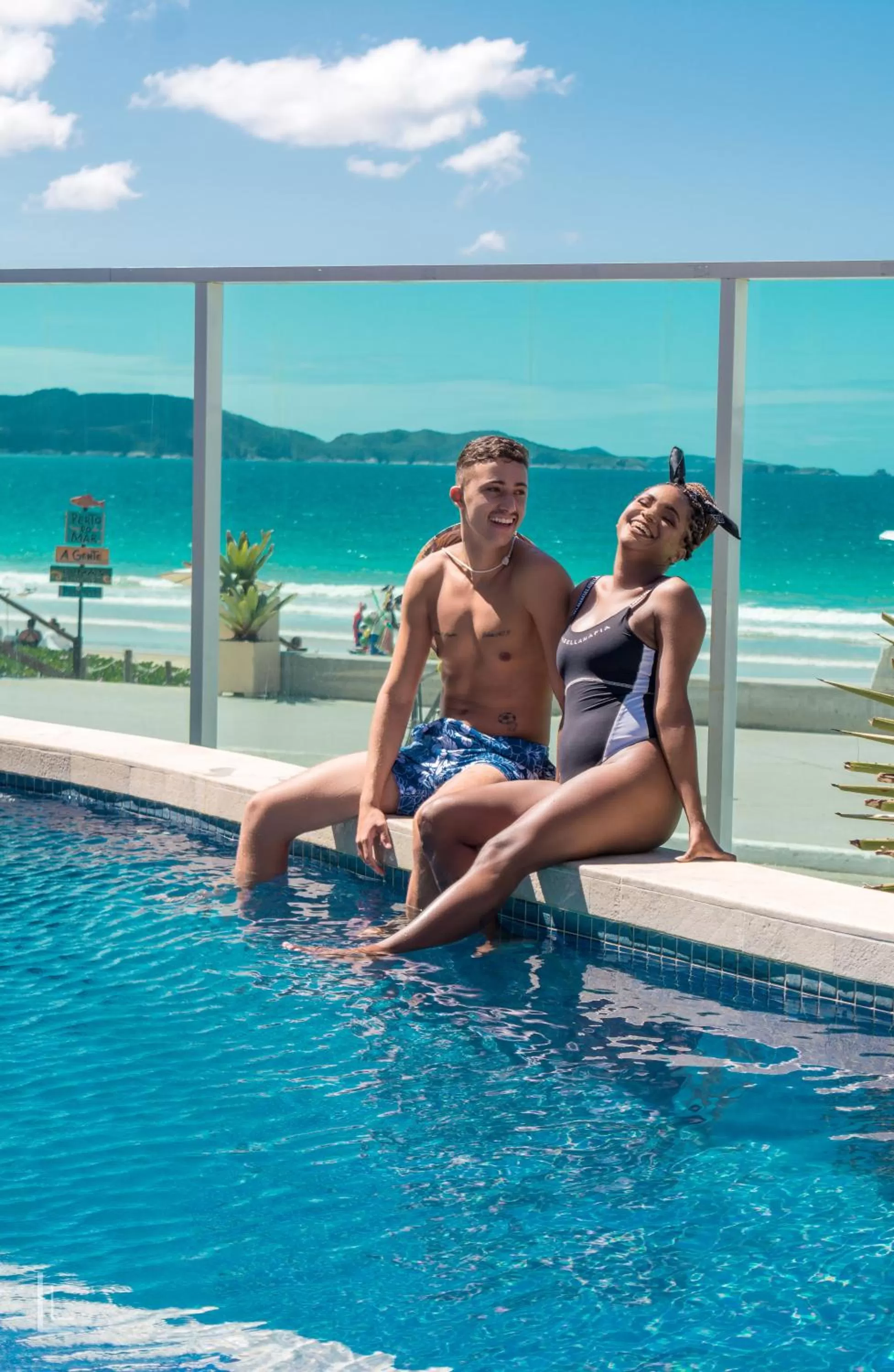 Swimming pool in Paradiso Peró Praia Hotel