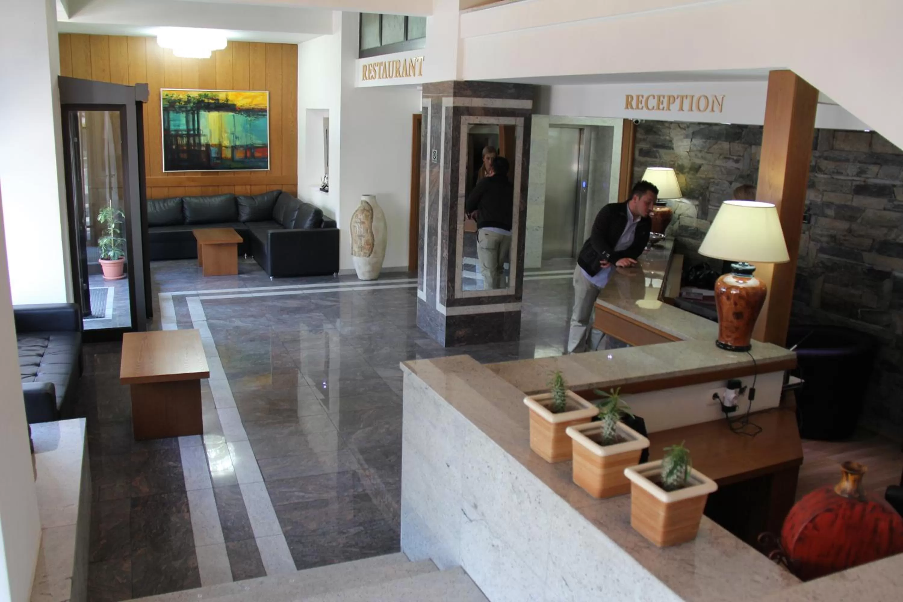 Lobby or reception in Hotel Lirak