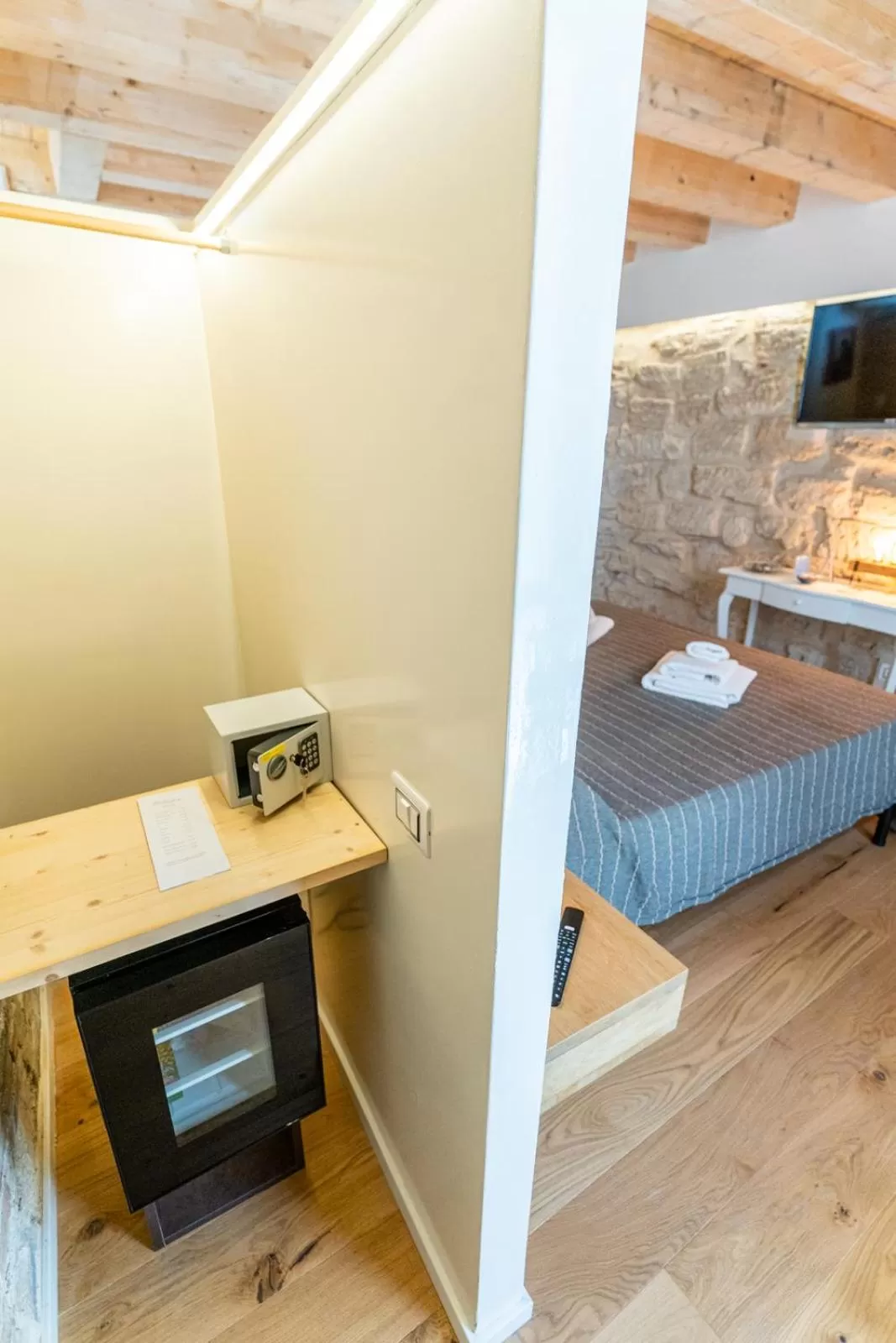 oven, Bed in Khalisah