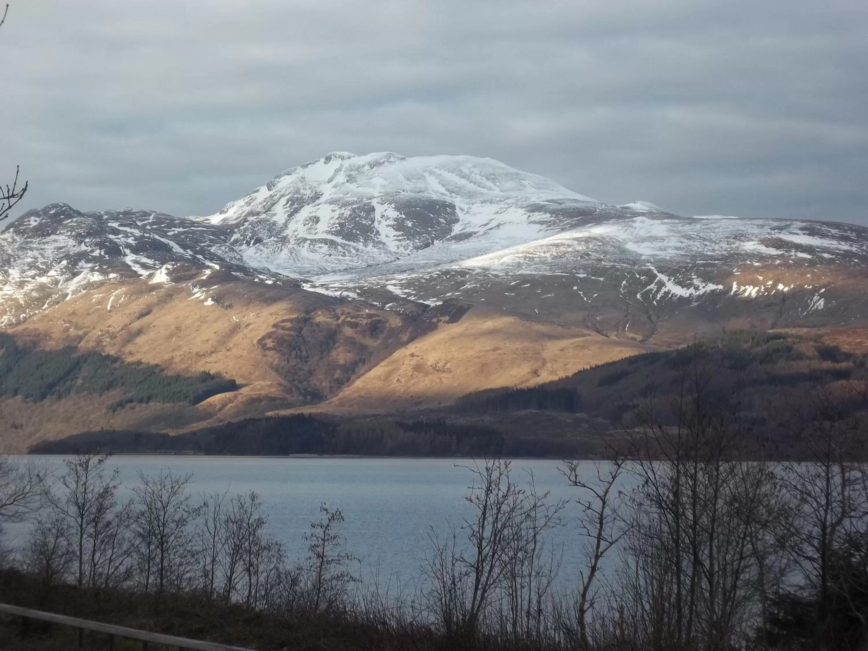 Day in Glenfern Guest House and a separate Cottage with its own private hot tub
