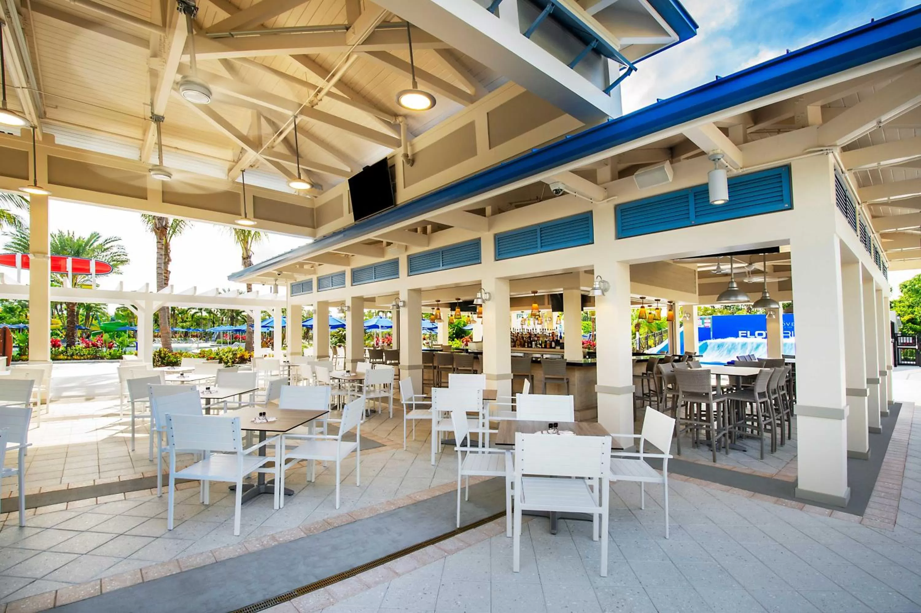 Restaurant/places to eat in The Grove Resort & Water Park Orlando