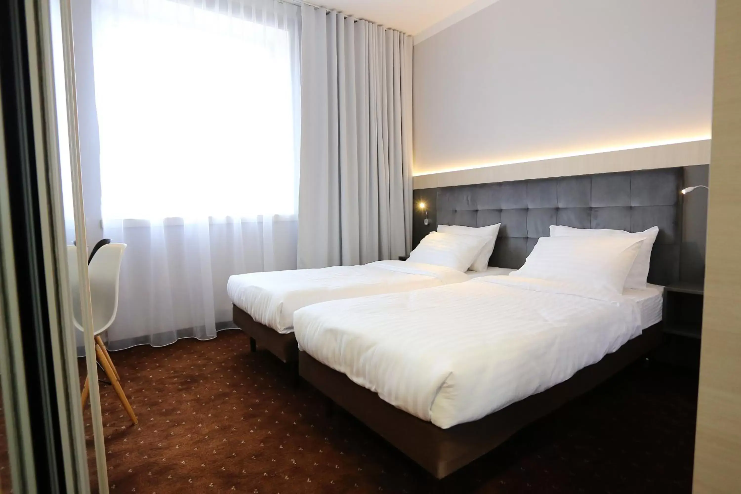 Deluxe Double Room in euroHOTEL Sosnowiec Kazimierz Deluxe Double Room in euroHOTEL Sosnowiec Kazimierz