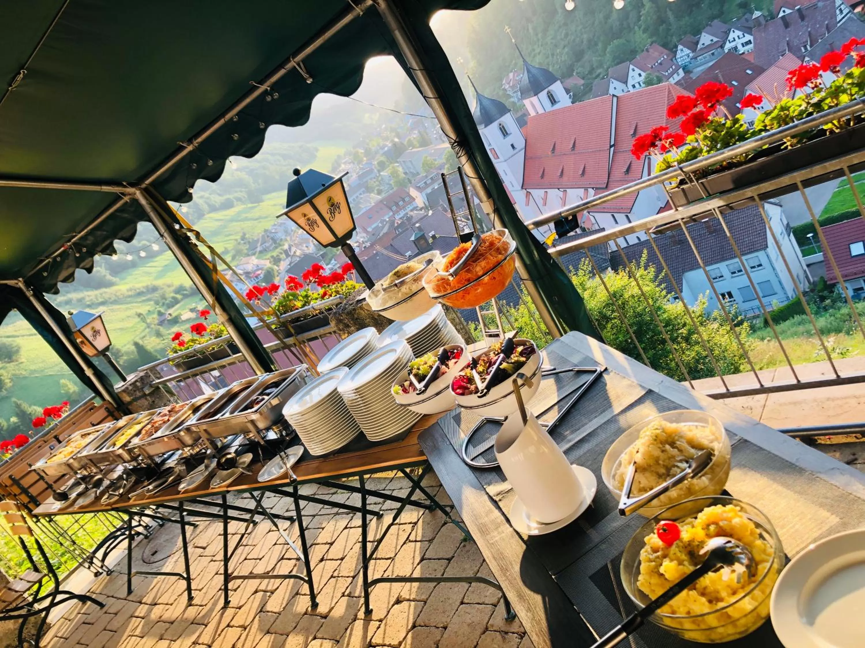 Dining area in Albhotel Malakoff - House of Nature